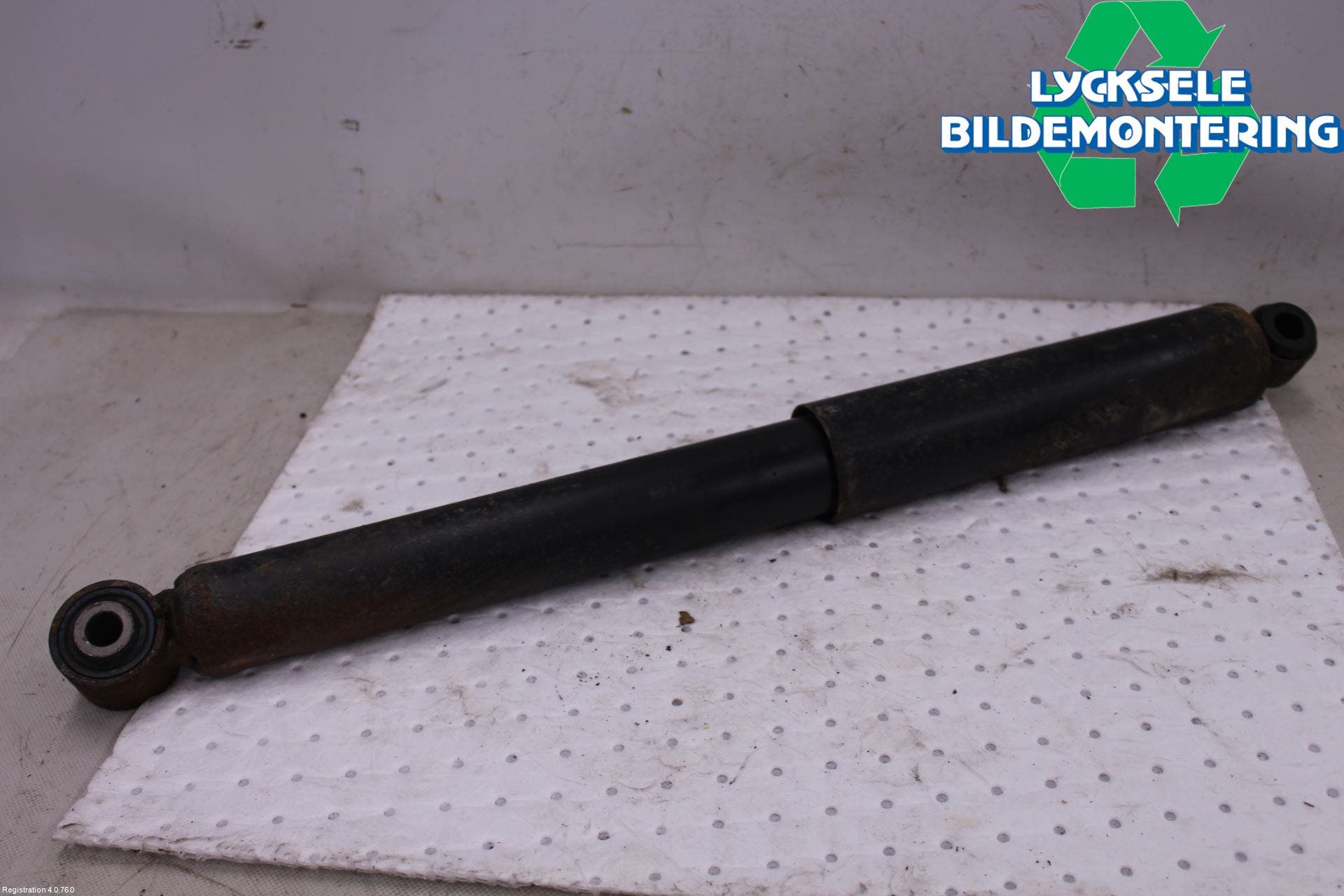 Nissan NAVARA, TREK-1 17-21 Stötdämpare Bak