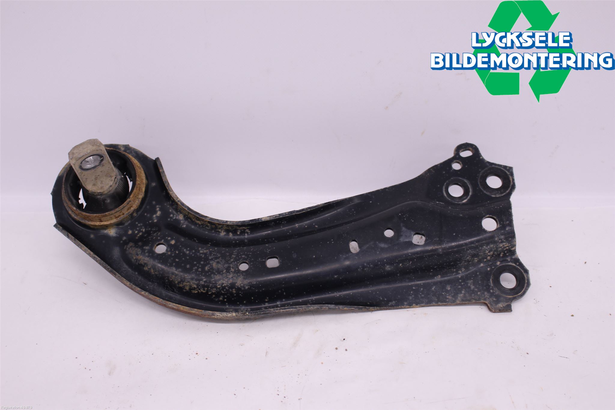 Toyota RAV4 19- Bärarm Bak Höger