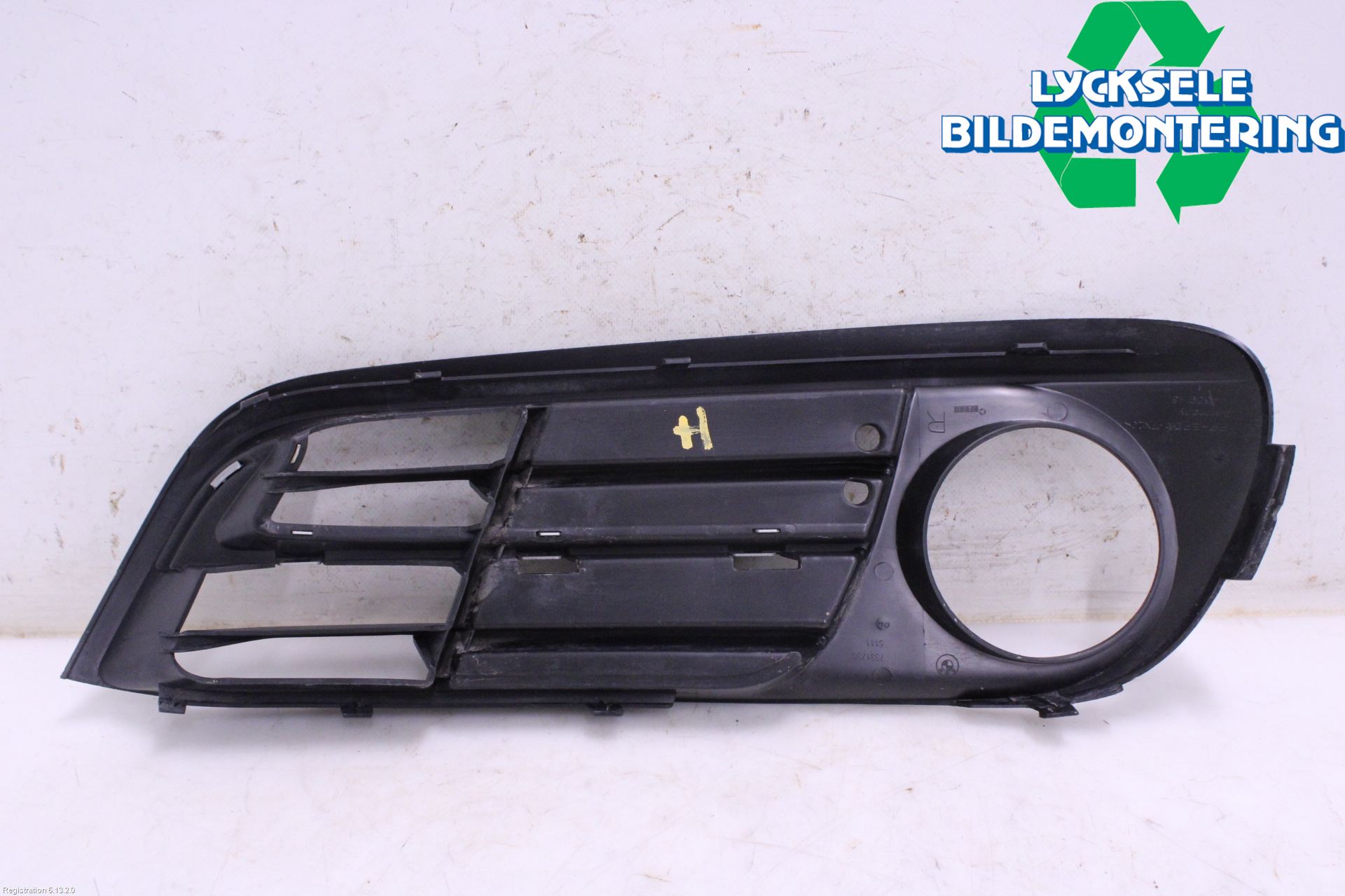 BMW 5 F10/F11/F18 09-17 Grilldel Höger