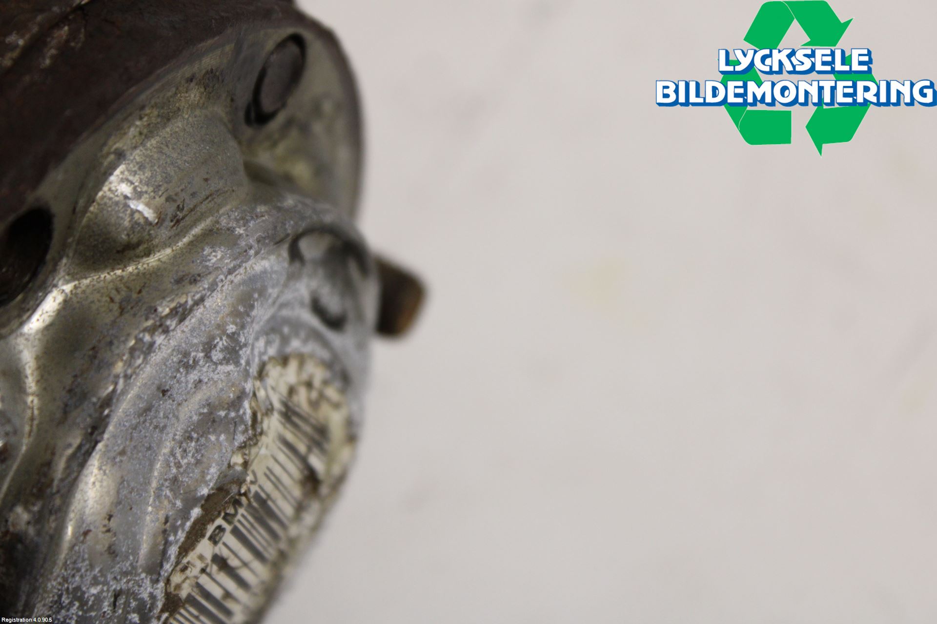 BMW 3 E90/91 SED/TOU 05-12 Drivaxel Fram Vänster