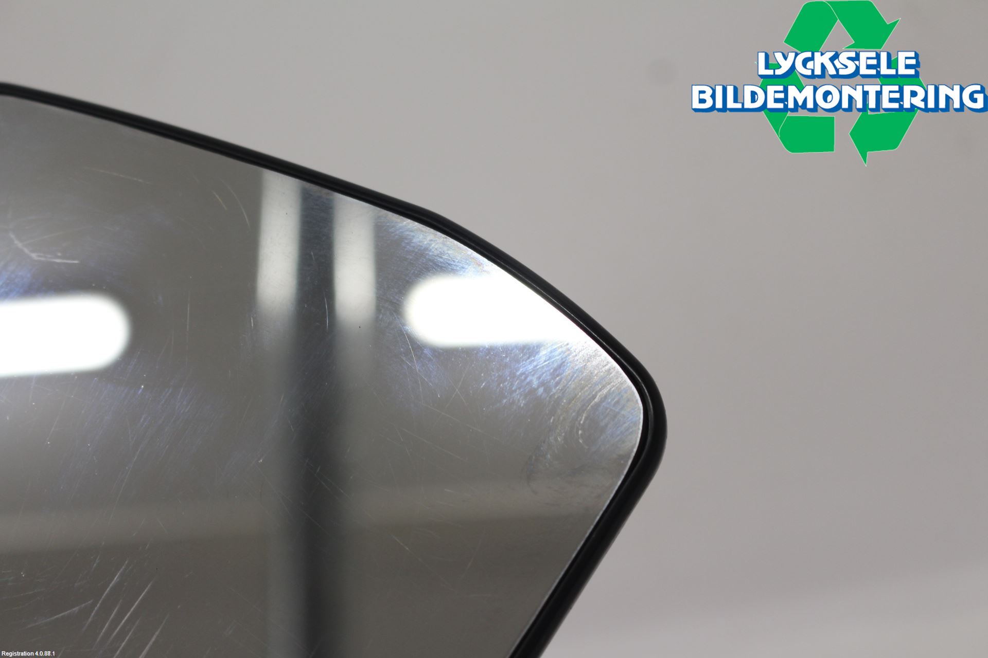 Ford FOCUS 11-14 Spegelglas Vä