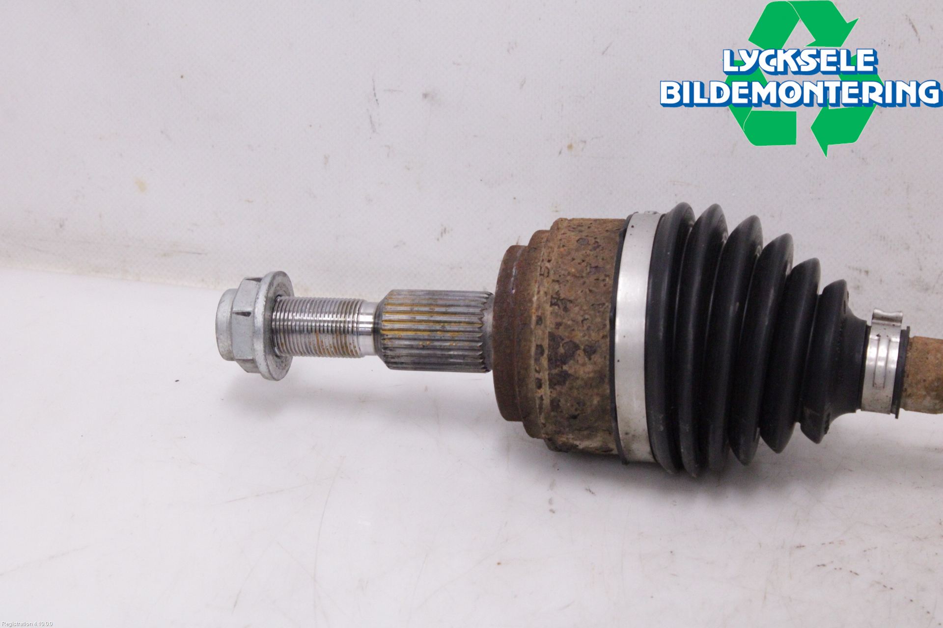 Ford TRANSIT/TOURNEO CONNECT 13-22 Drivaxel Fram Vänster