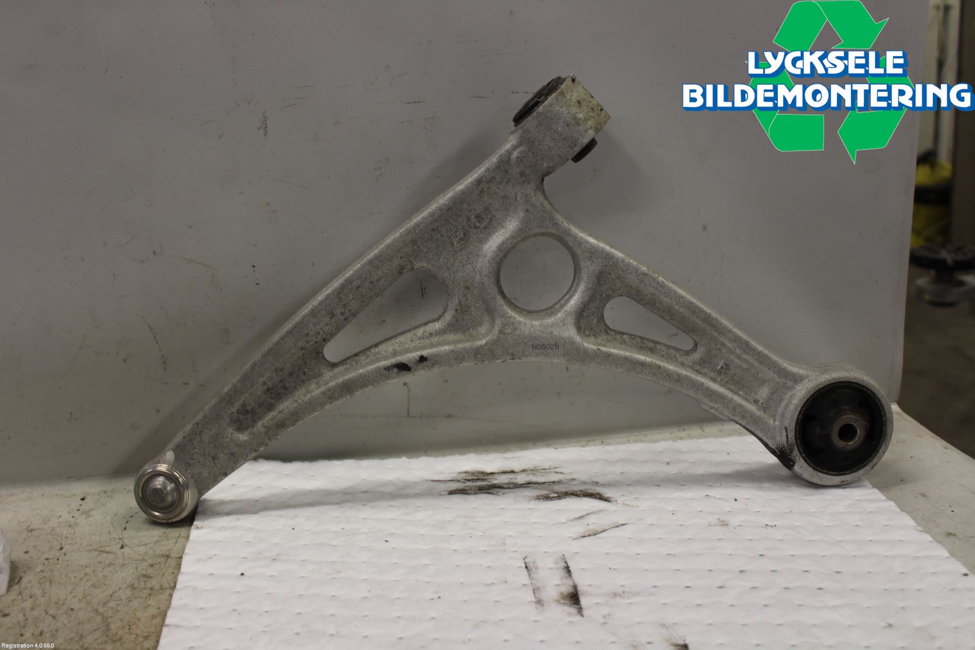 Kia OPTIMA 16-20 Bärarm Fram Undre Hö