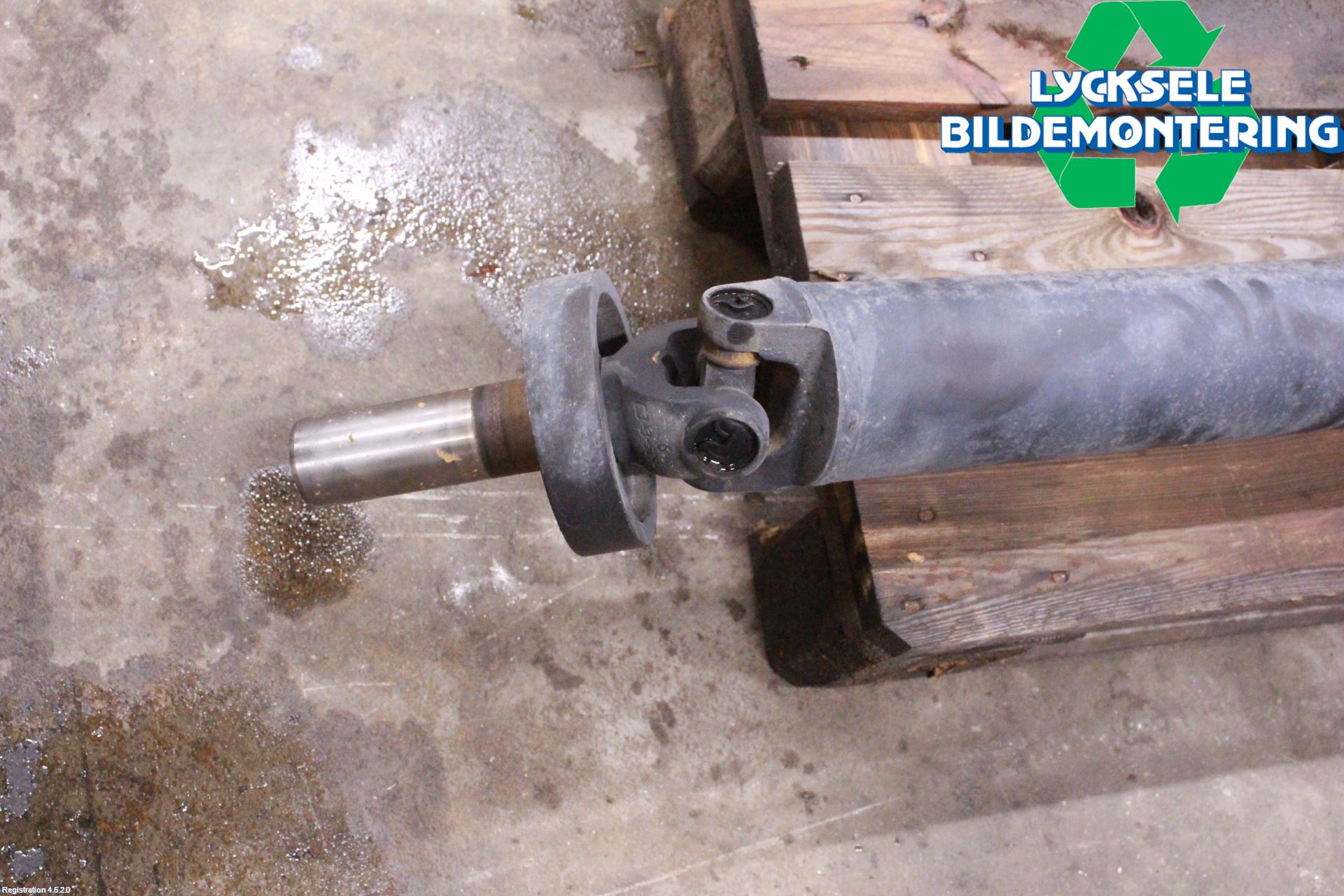 Dodge PICK UP RAM 81- Mellanaxel Komp