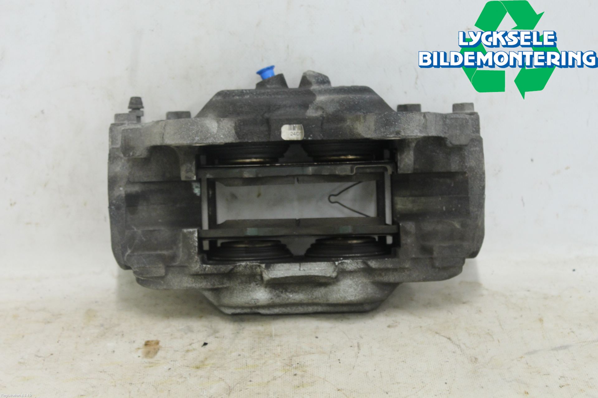 Toyota HILUX 16- Bromsok Fram Höger