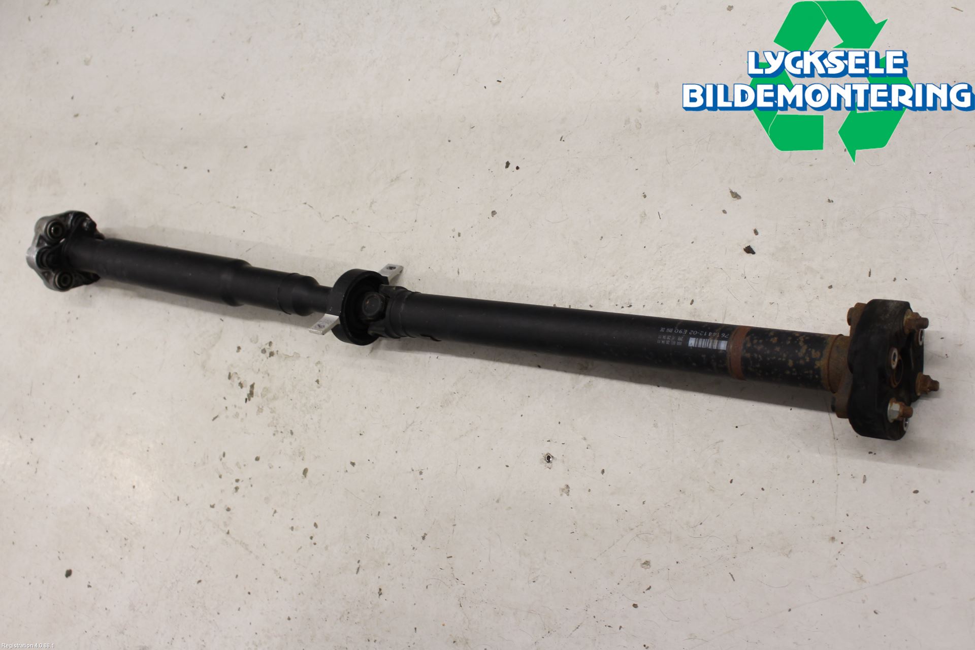 BMW 3 E90/91 SED/TOU 05-12 Mellanaxel Komp