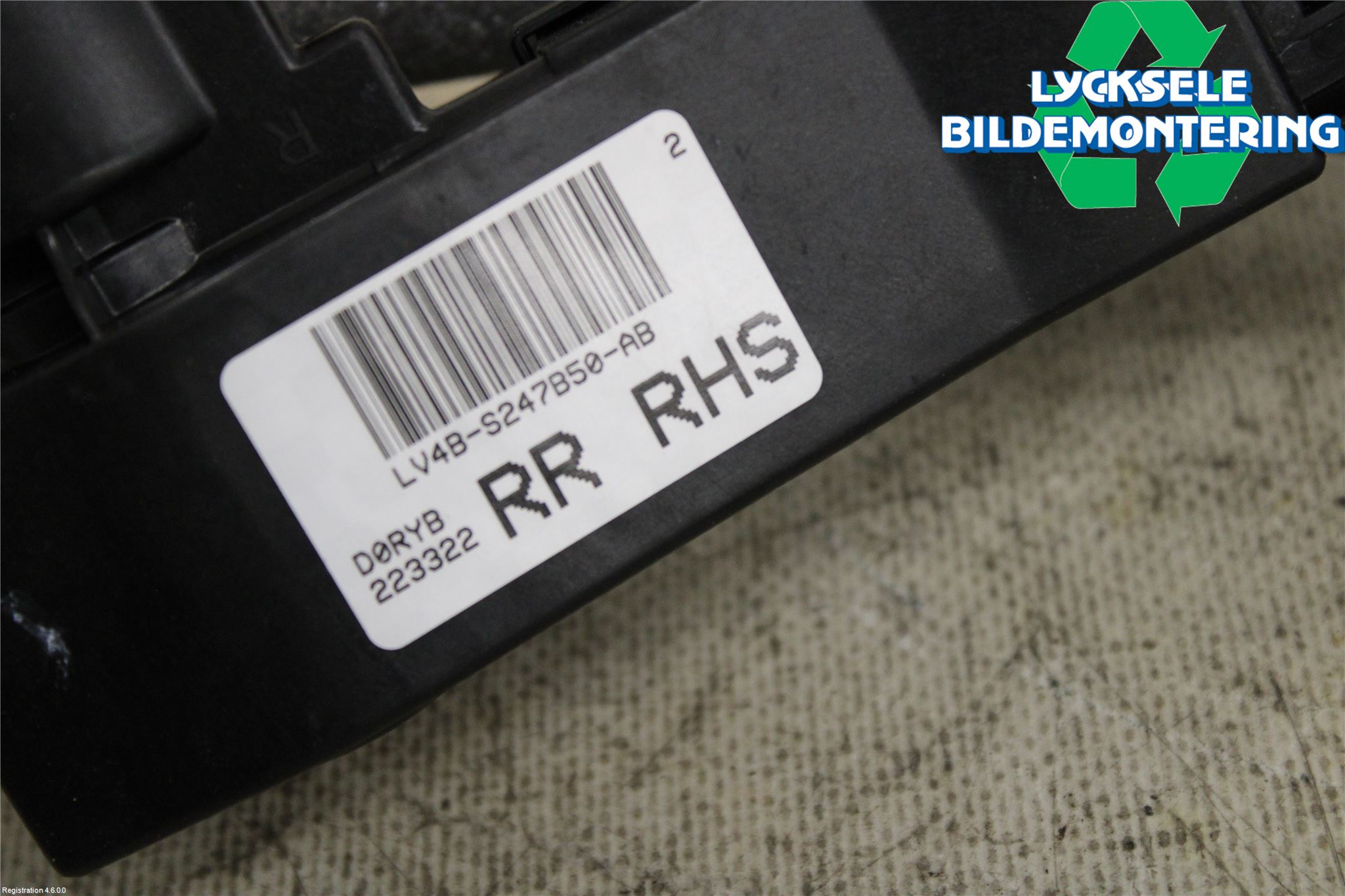 Ford KUGA/KUGA PHEZ/FHEV 20- Dörr Dekorlist Bak Hö