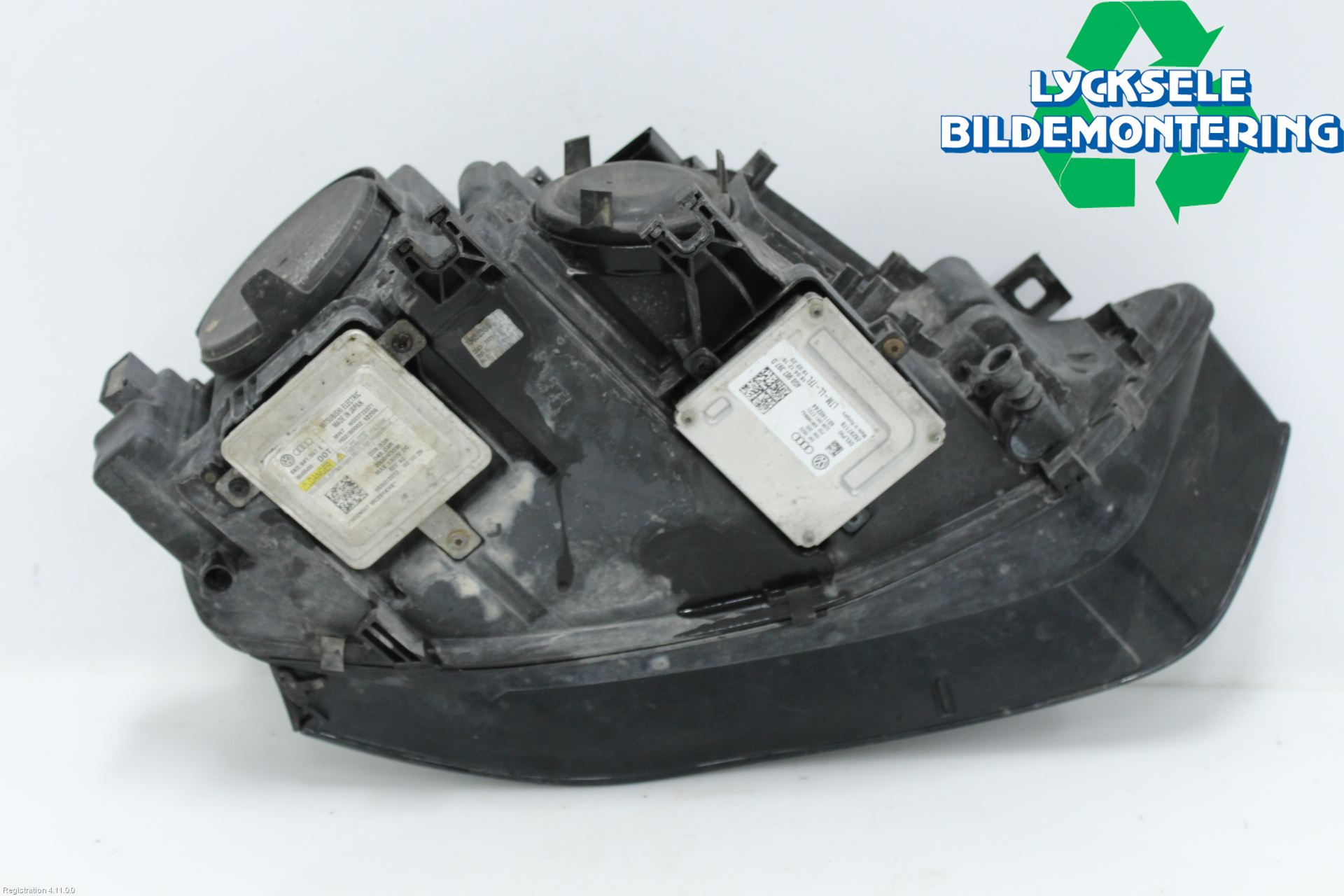 Audi A4 12-15 Strålkastare Vänster