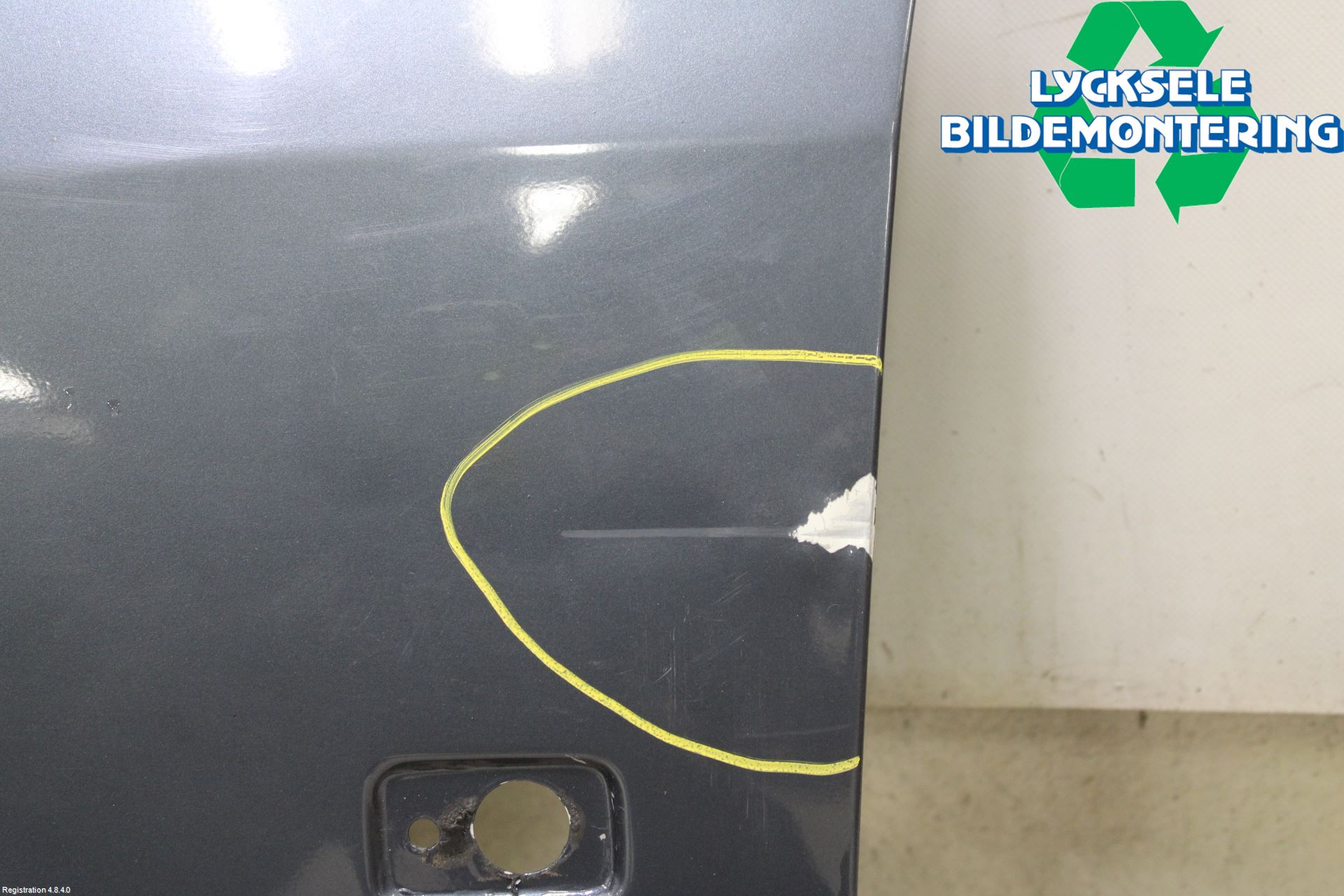 Audi V8       89- Skärm Fram Vänster