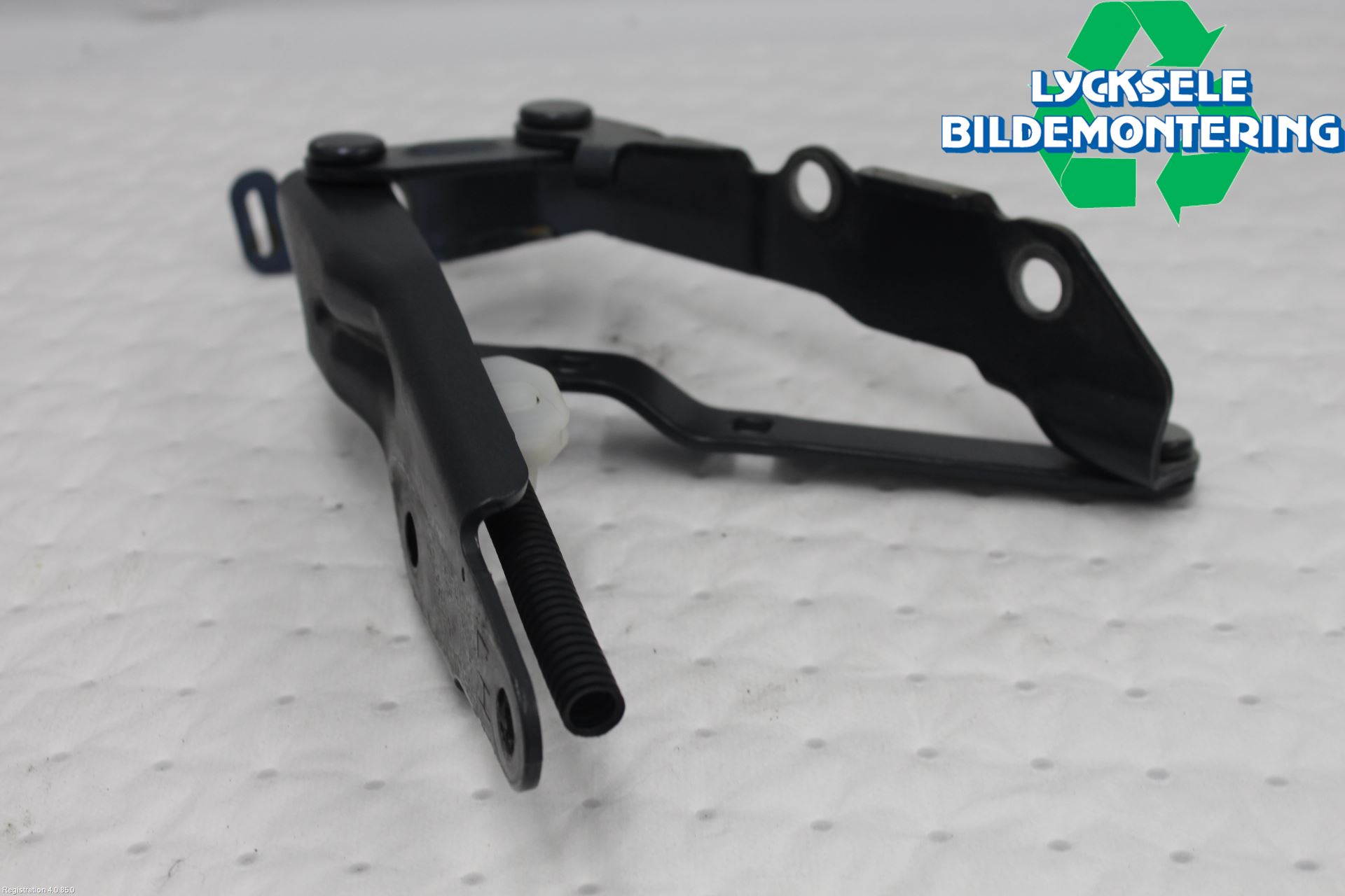 Subaru OUTBACK   07-09 Huvgångjärn