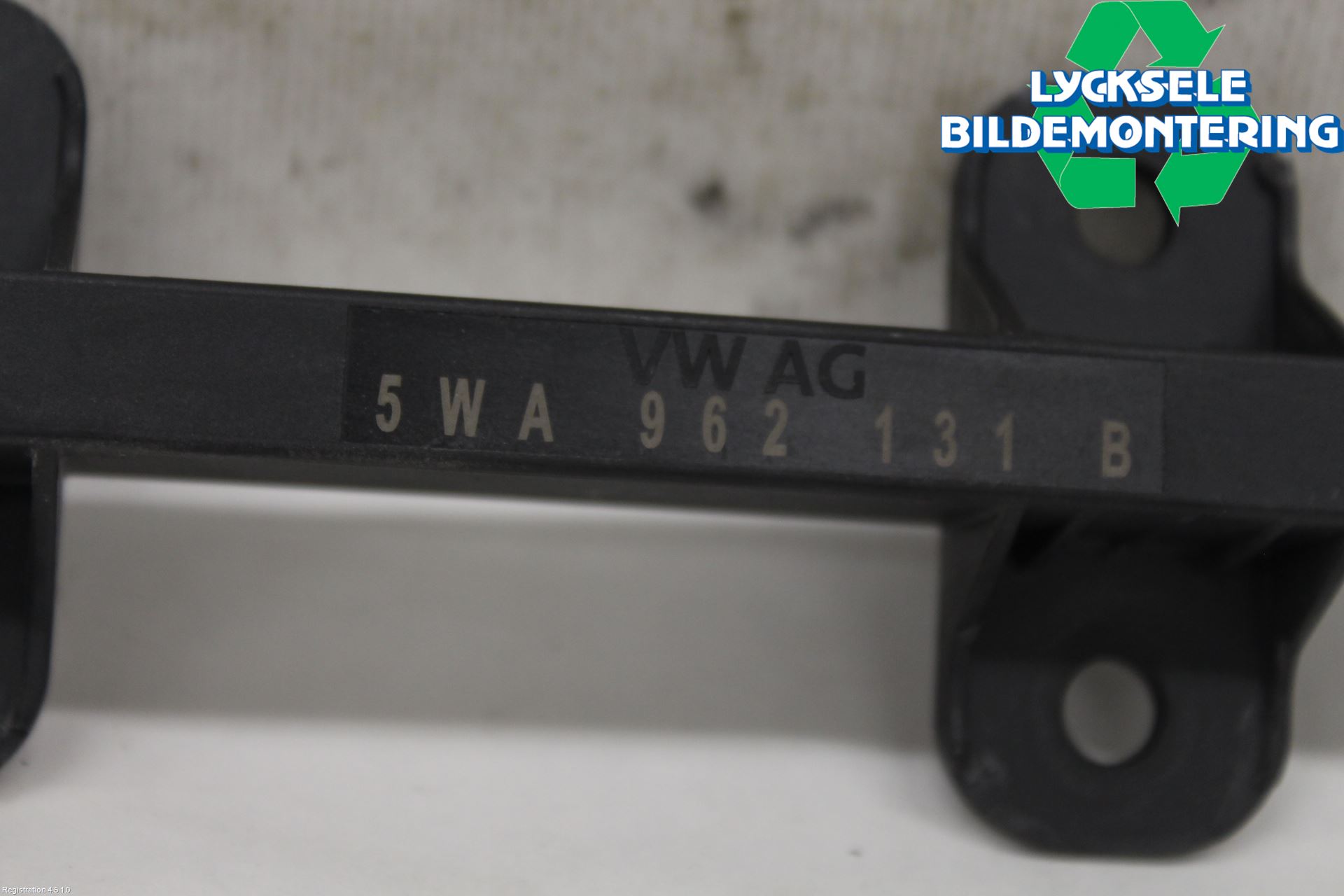 Skoda ENYAQ iV 21- Antenn