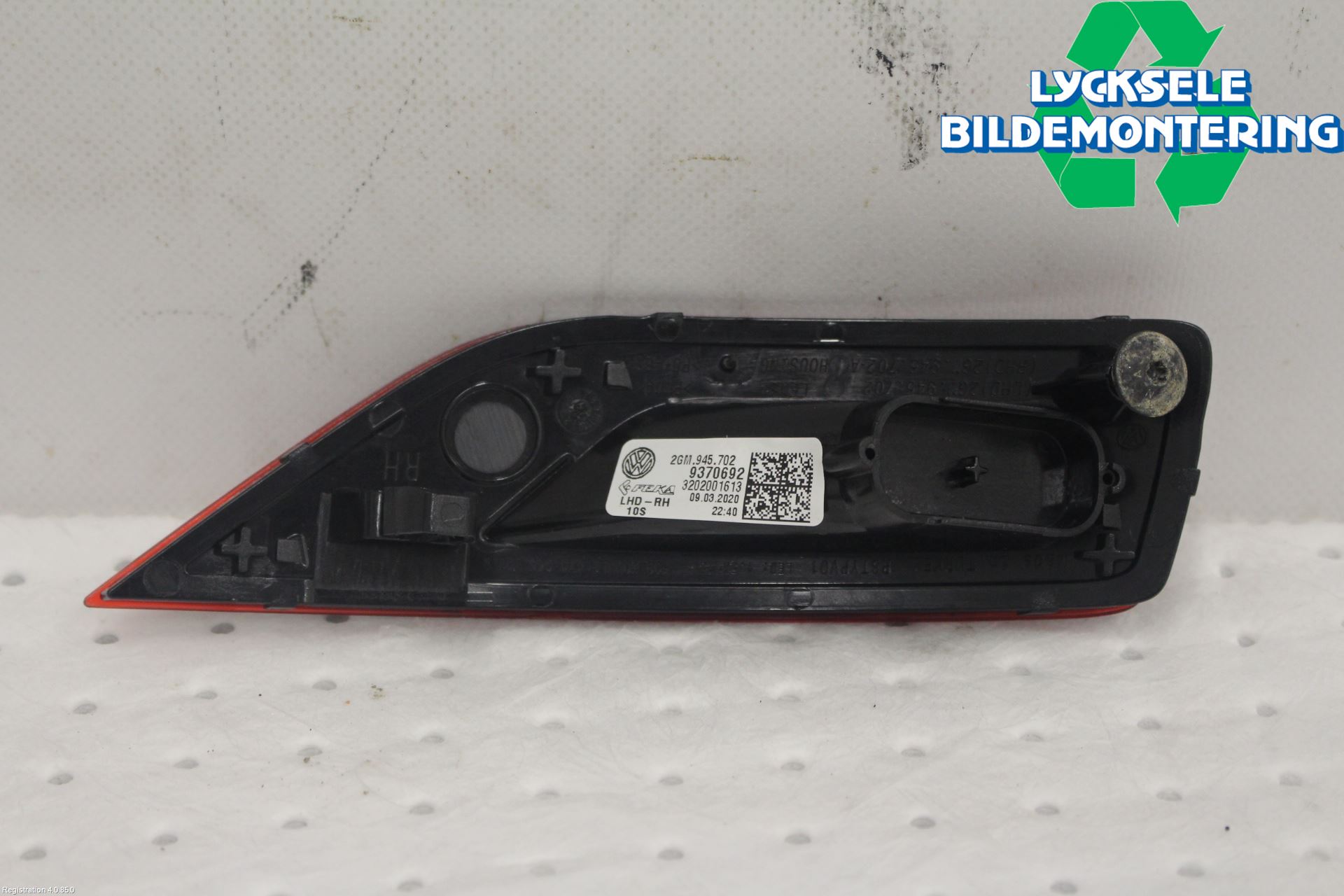 Volkswagen VW T-CROSS 19- Dimljus/Reflex Bak