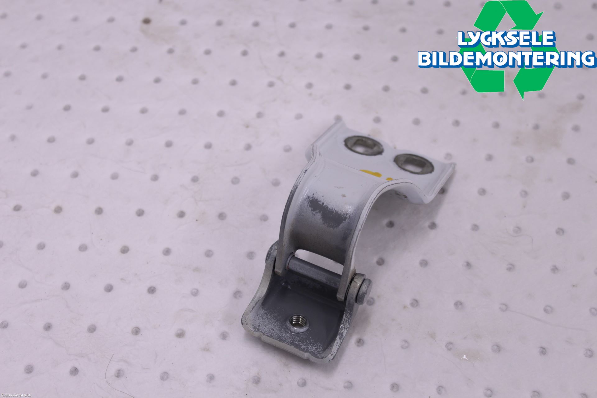 Ford KUGA 08-12 Bakluckegångjärn Hö