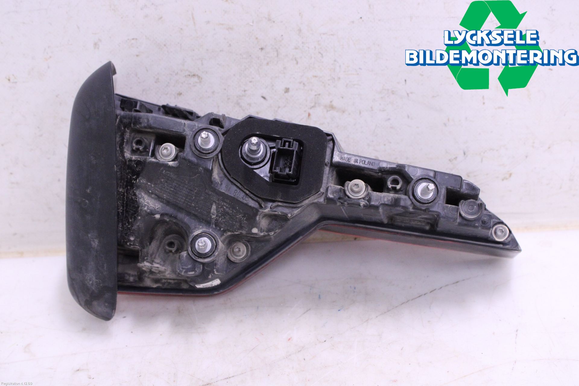 Audi A4/S4 B9 20- Bakljus Lucka Hö