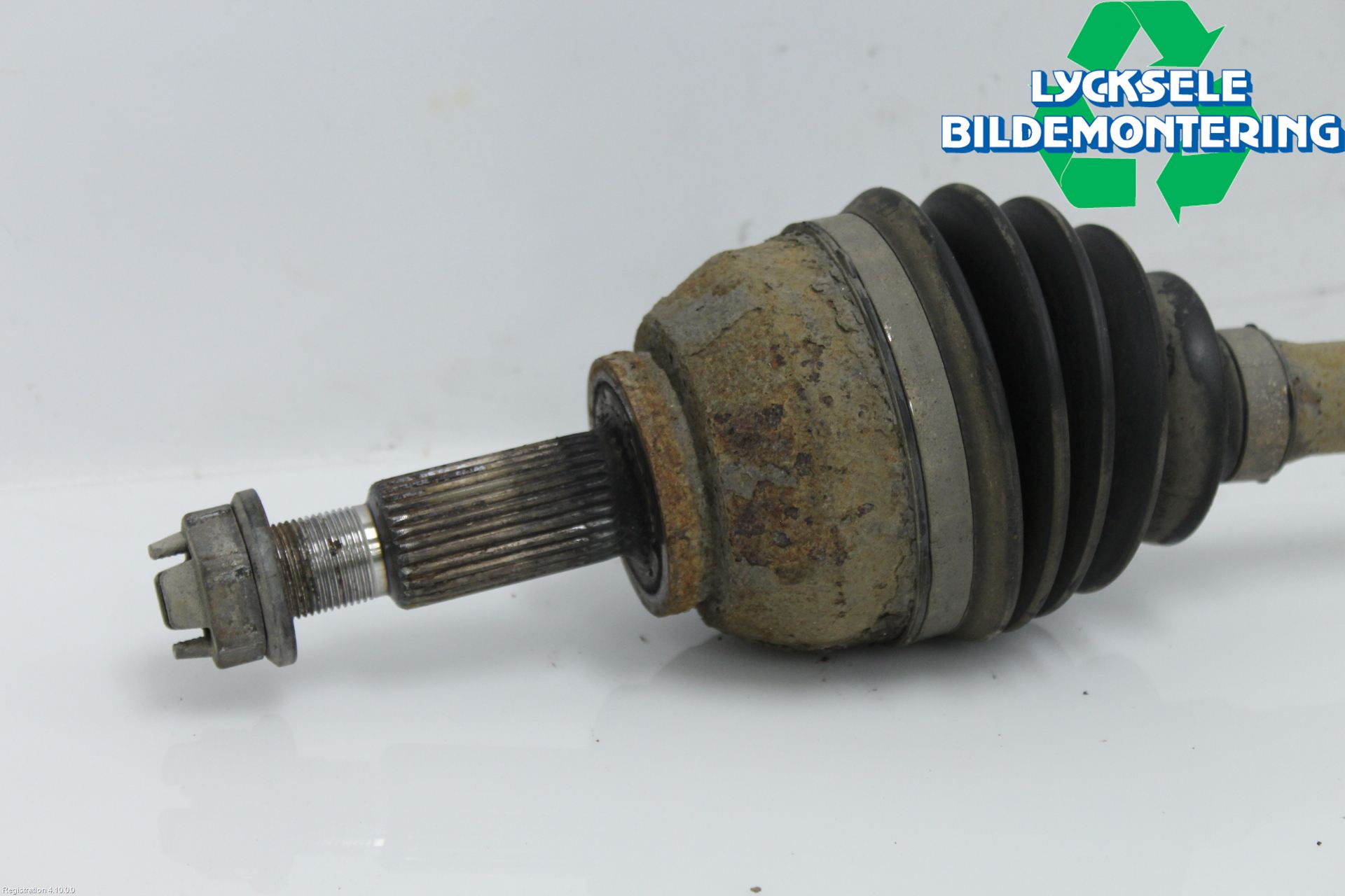 Opel VIVARO 15-19 Drivaxel Fram Höger