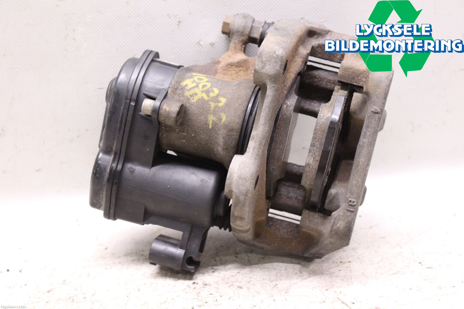 BMW 5 F10/F11/F18 09-17 Bromsok Bak Höger