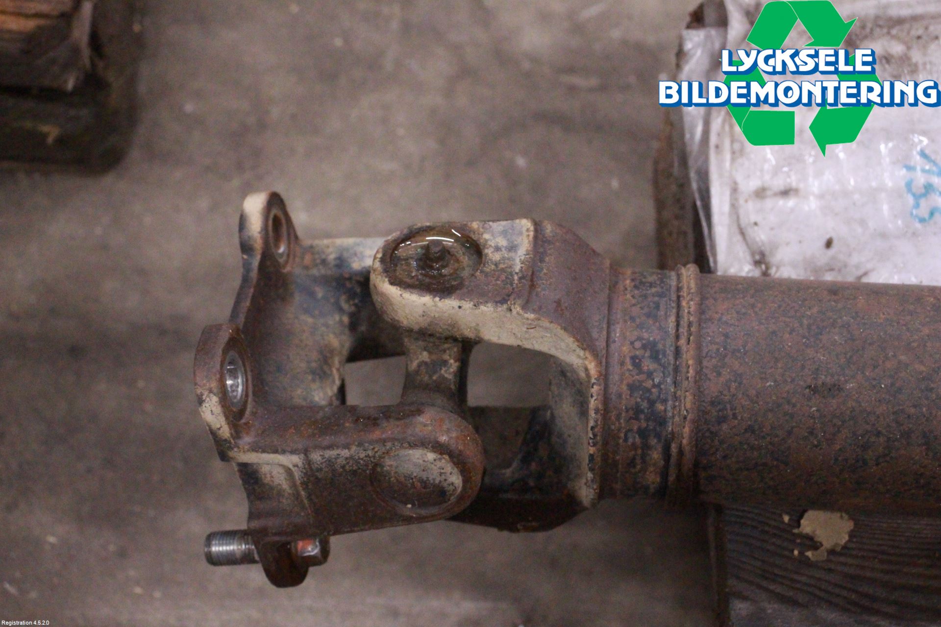 Fiat FULLBACK 16-19 Mellanaxel Komp