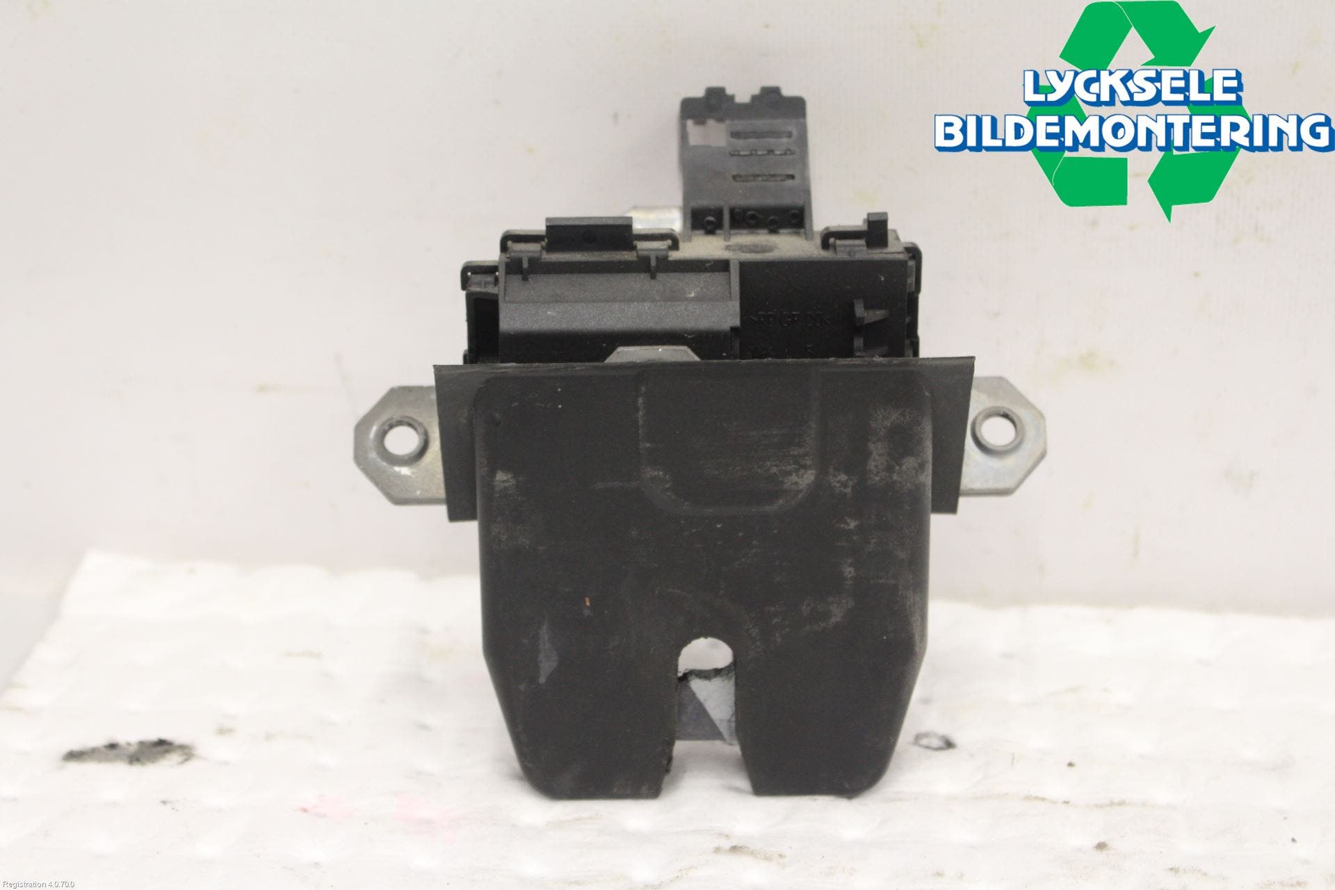 Ford MONDEO 07-15 Låskista Baklucka