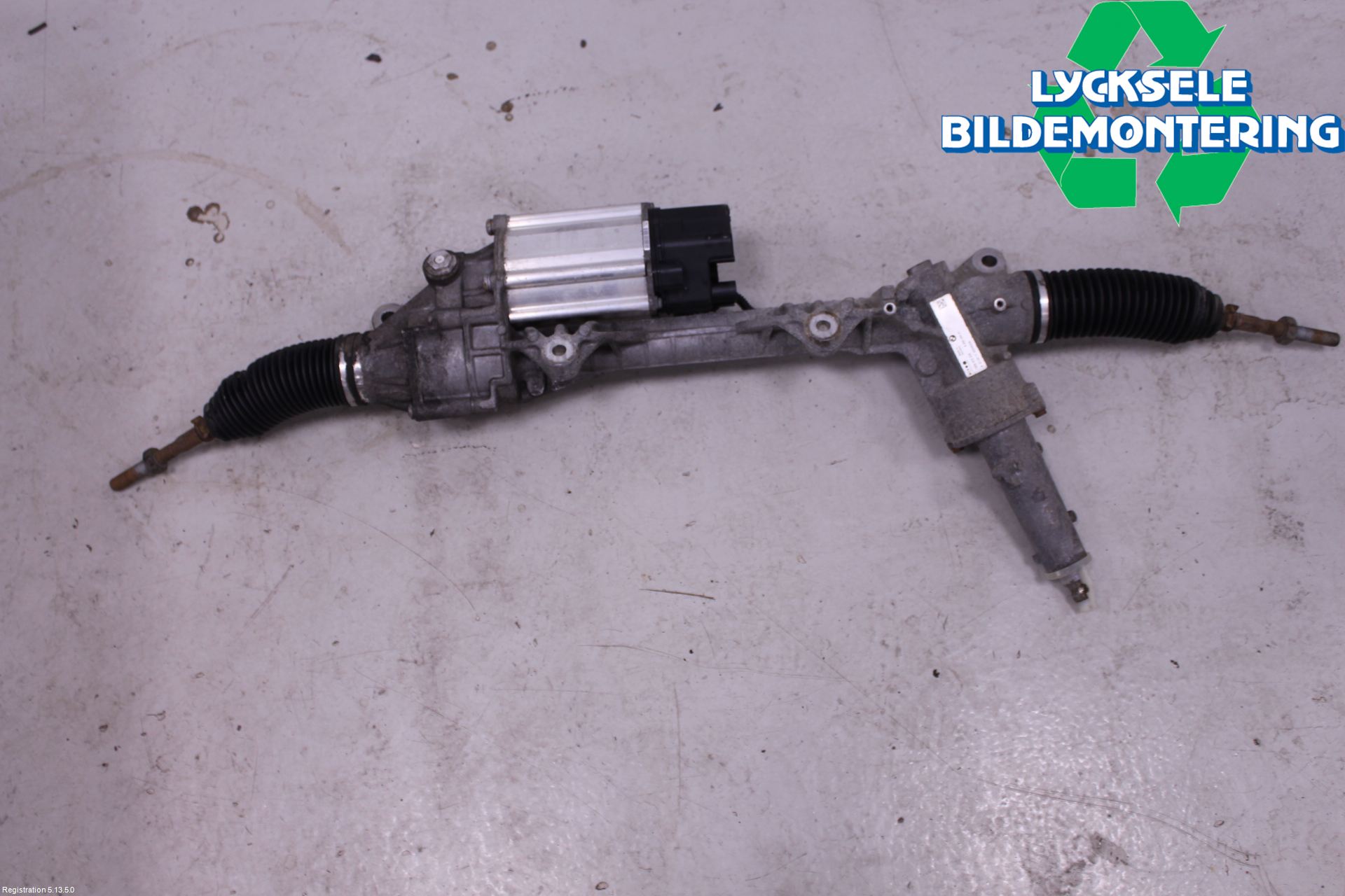 BMW 5 F10/F11/F18 09-17 Styrväxel-Snäcka Elektrisk