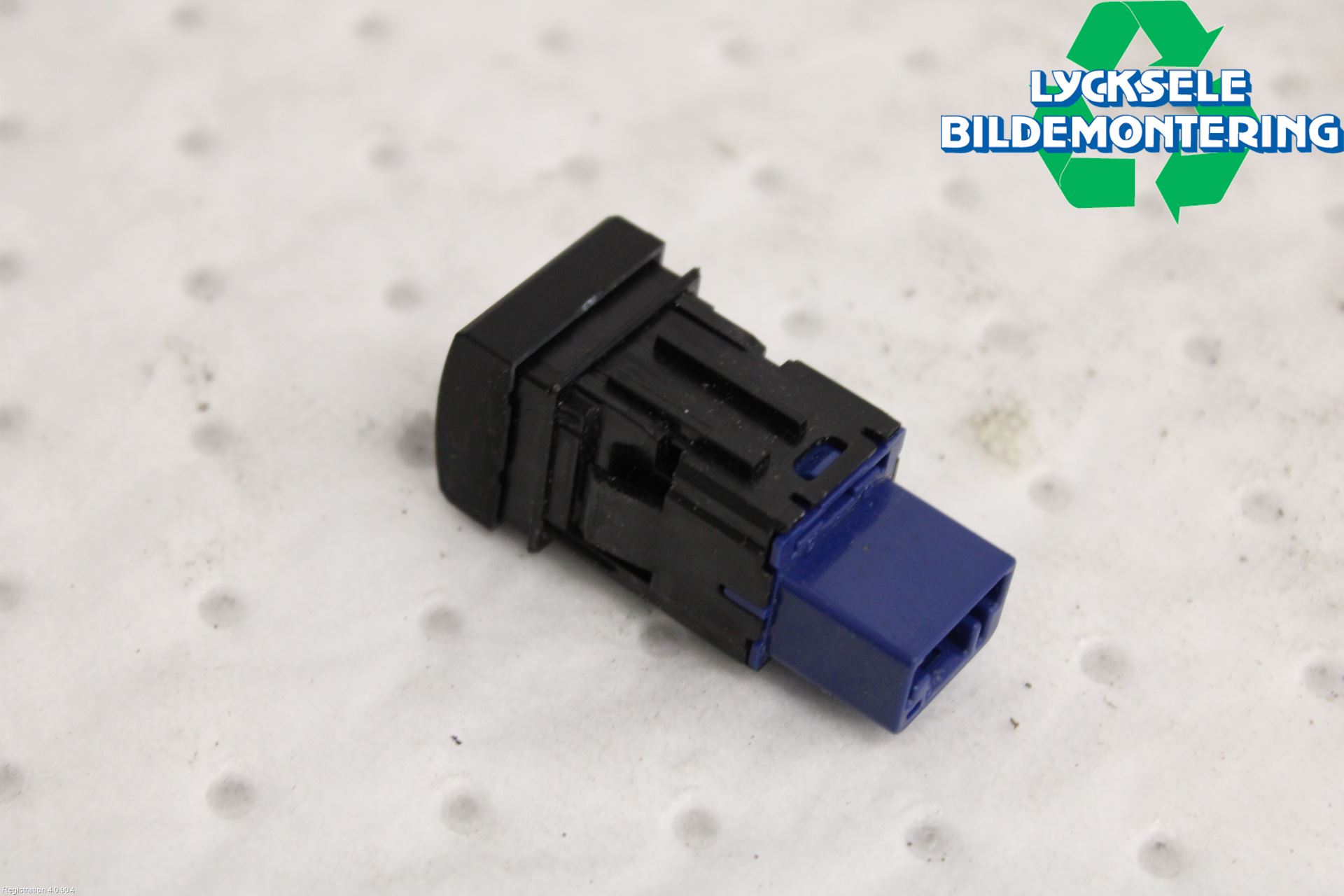 Toyota RAV4 19- Strömställare Elruta