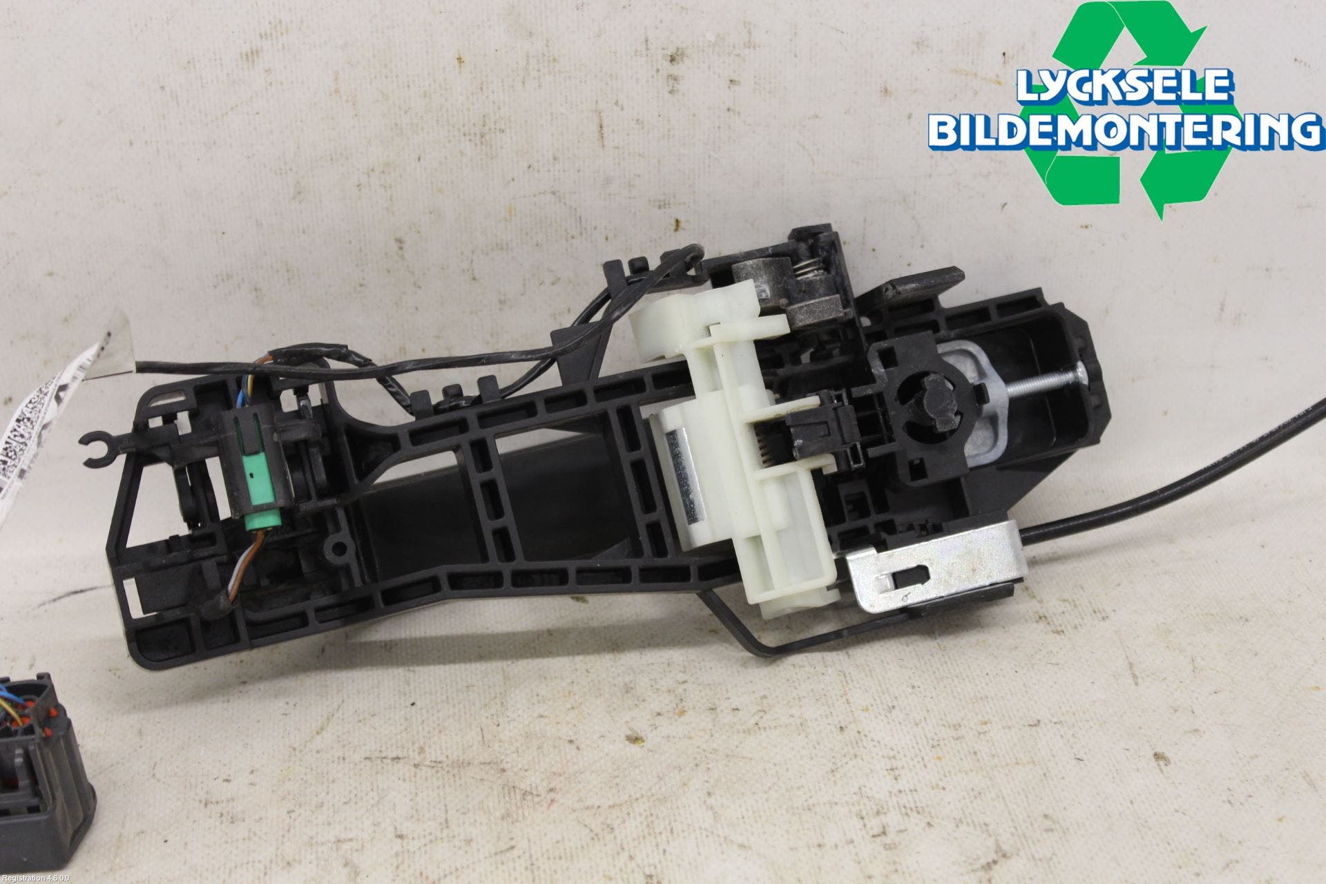 Ford KUGA 17-19 Dörrhandtag Yttre Vä