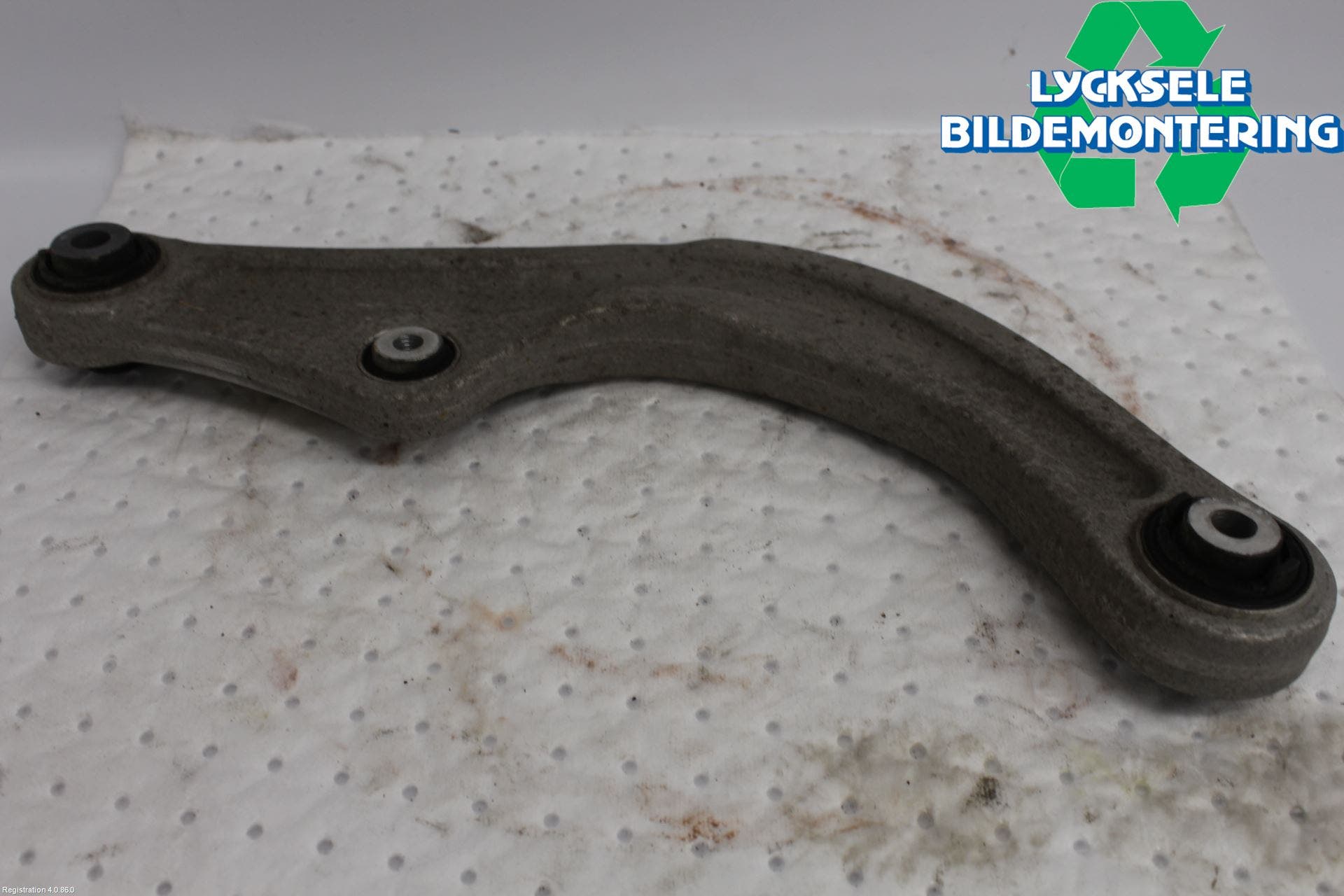 Volkswagen VW ID.3 21- Bärarm Bak Vä-Hö