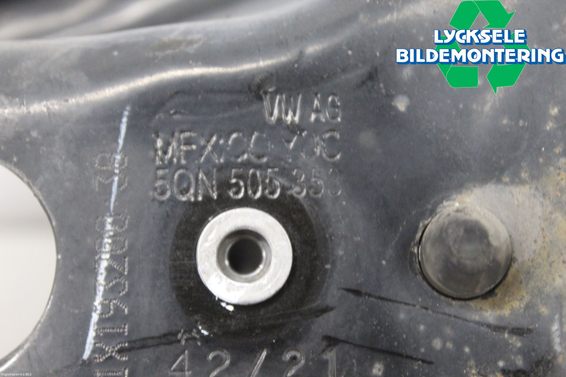 Volkswagen VW TIGUAN 16-24 Bärarm Bak Höger