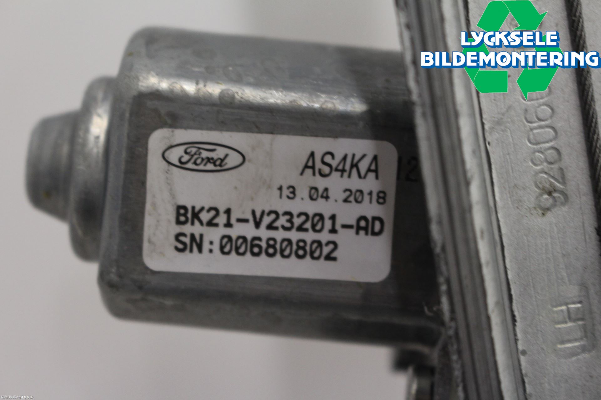 Ford TRANSIT SKÅP/BUSS 14-22 Fönsterhiss El Kompl