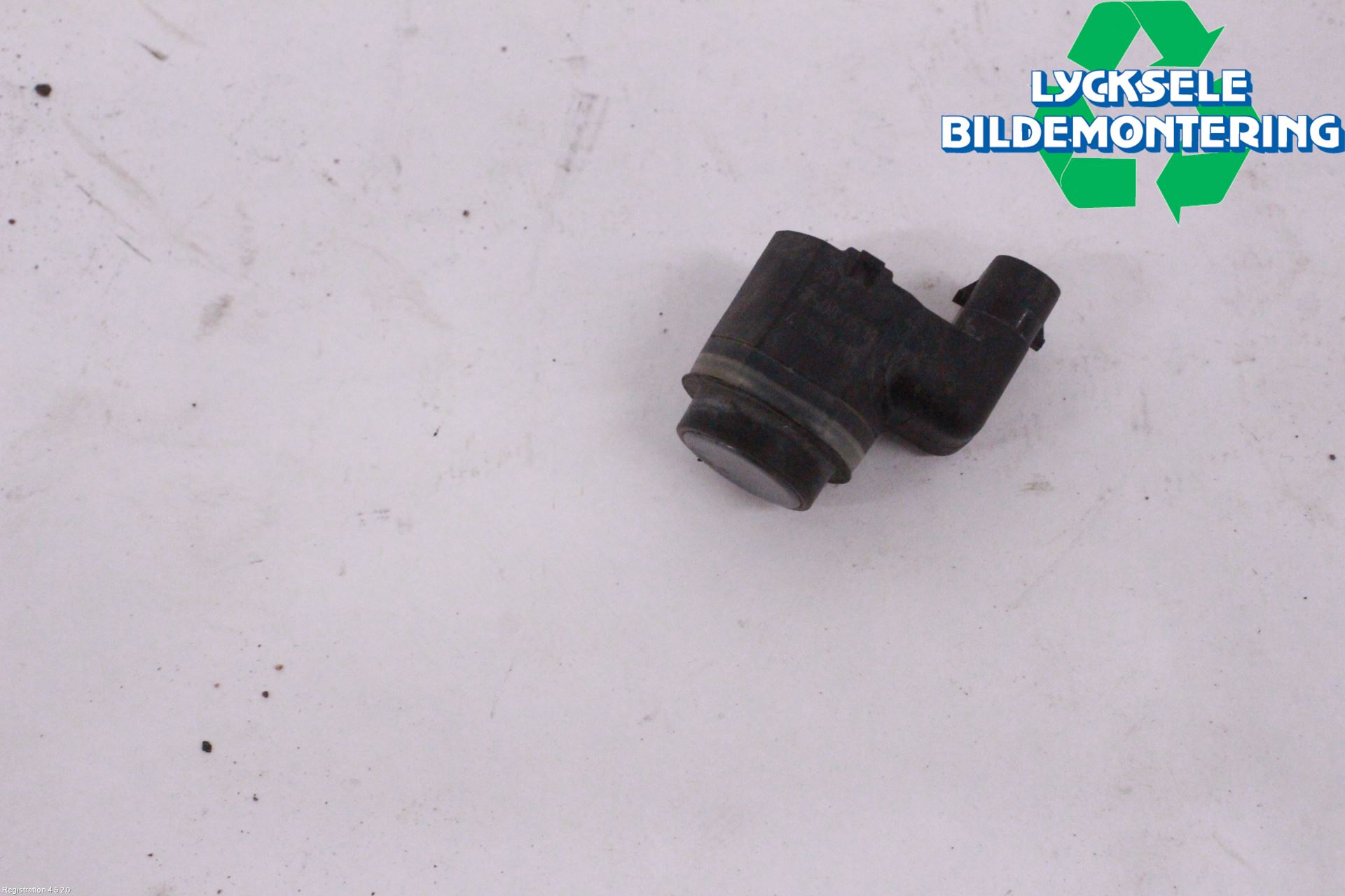 BMW 5 F10/F11/F18 09-17 Parkeringshjälp Frontsensor