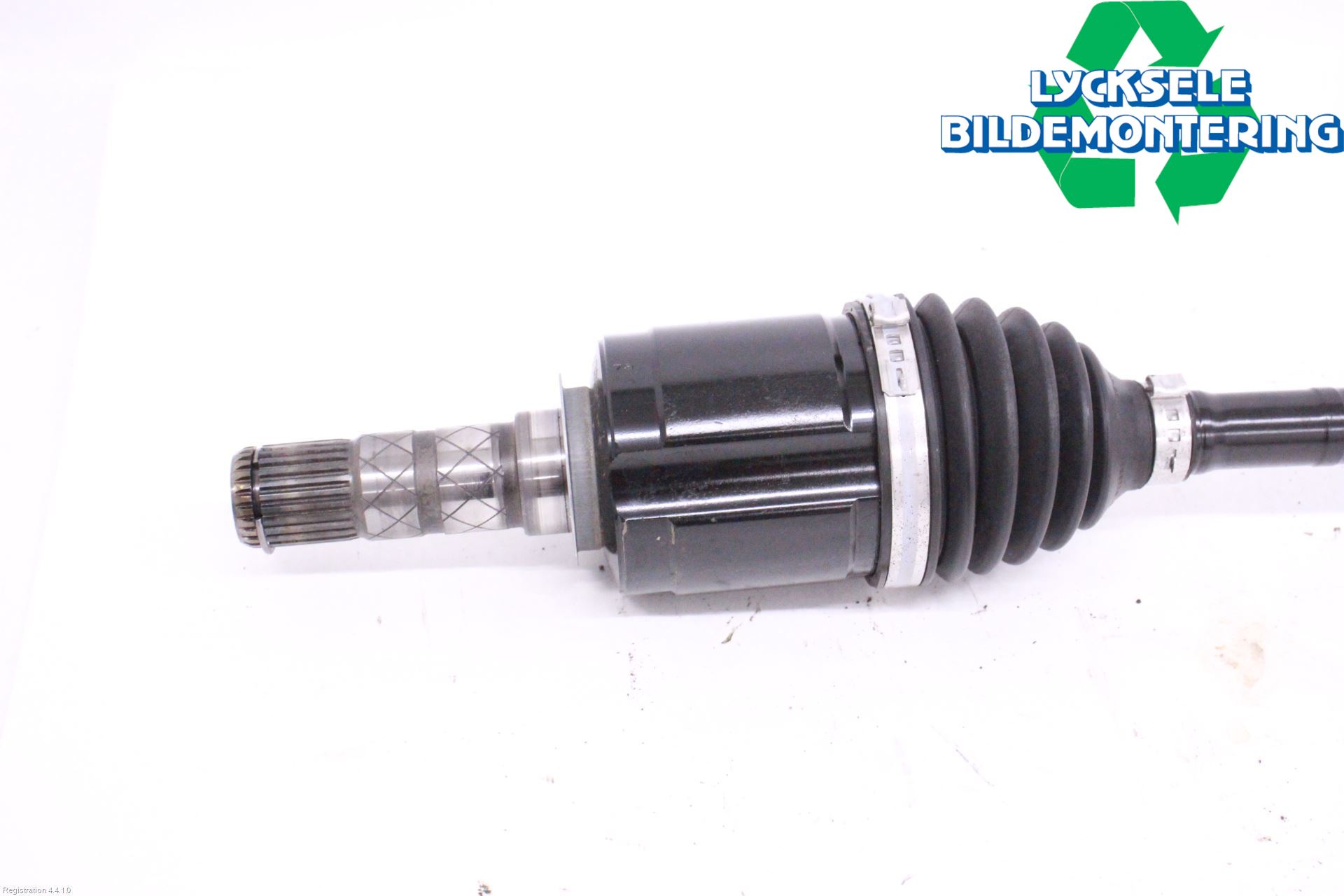 Subaru XV 18-22 Drivaxel Fram Höger