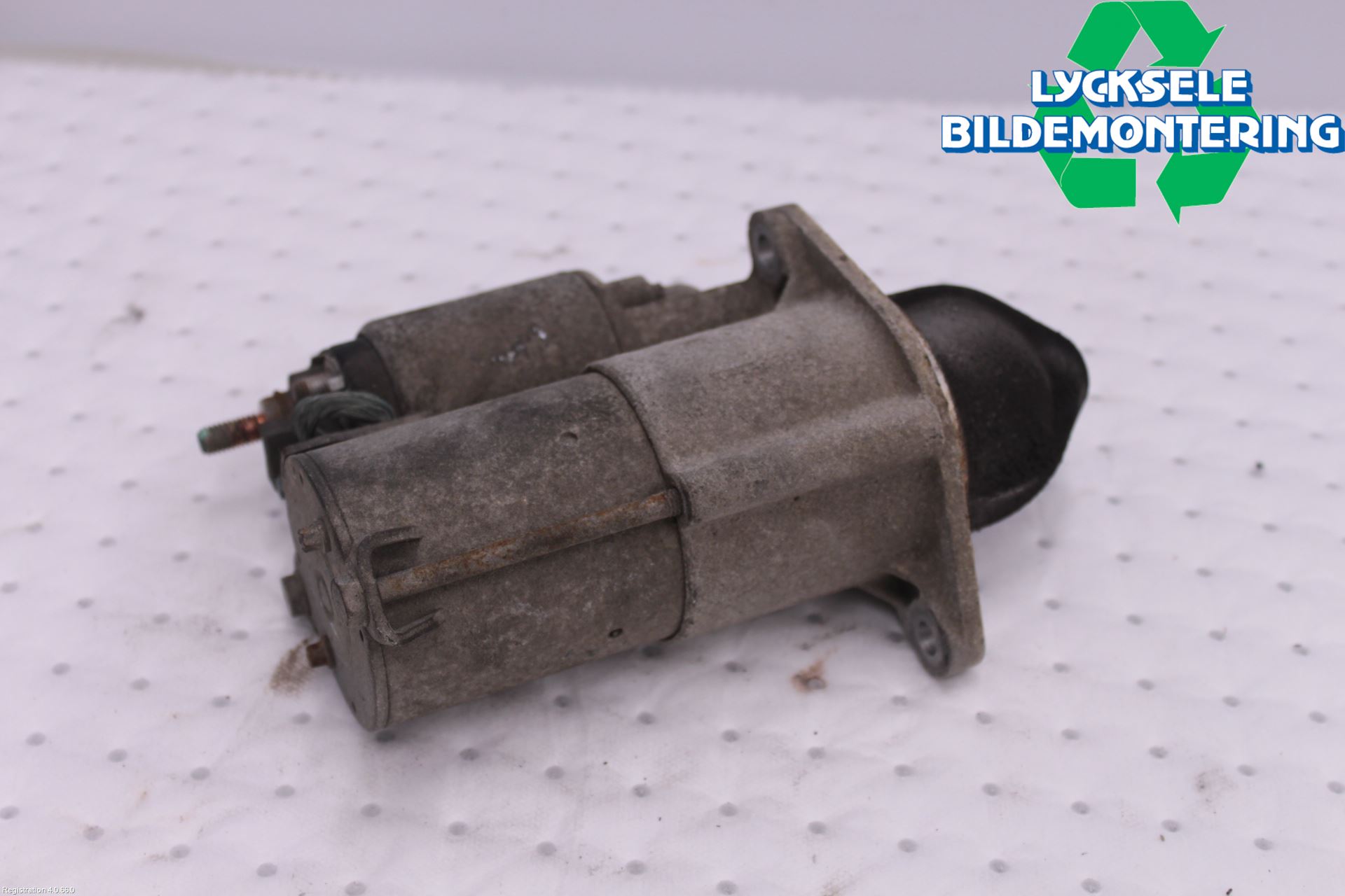 Opel INSIGNIA 09-16 Startmotor