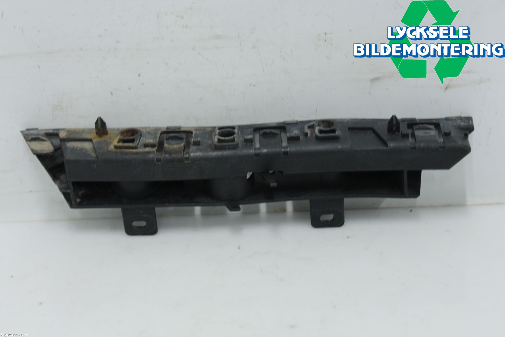 Citroen C5 08-17 Stötfångarfäste Fram Vä