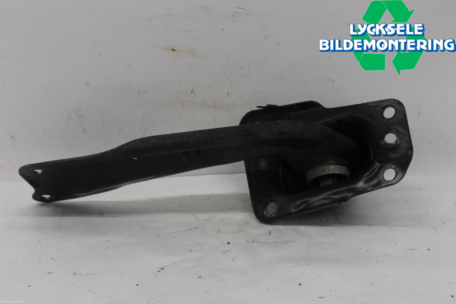 Volkswagen VW TIGUAN 16-24 Bärarm Bak Vänster