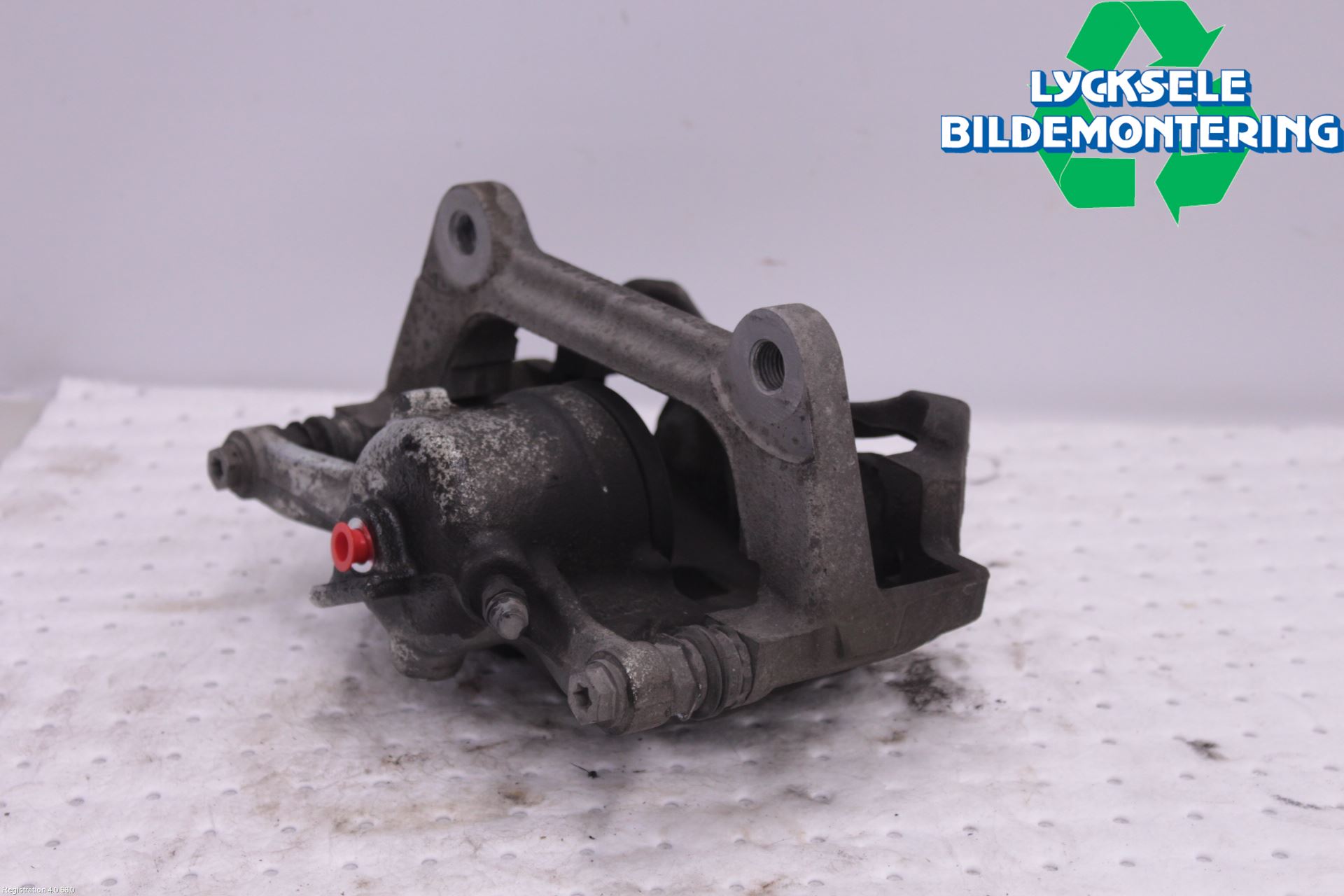 Skoda SUPERB 16-24 Bromsok Fram Vänster