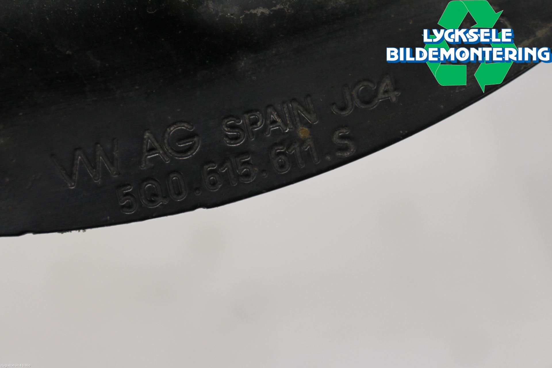 Volkswagen VW PASSAT 20-24 Bromssköld Bak