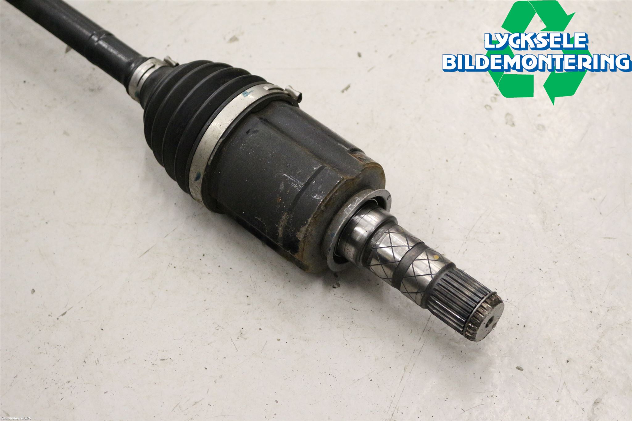 Subaru XV 12-17 Drivaxel Fram Höger