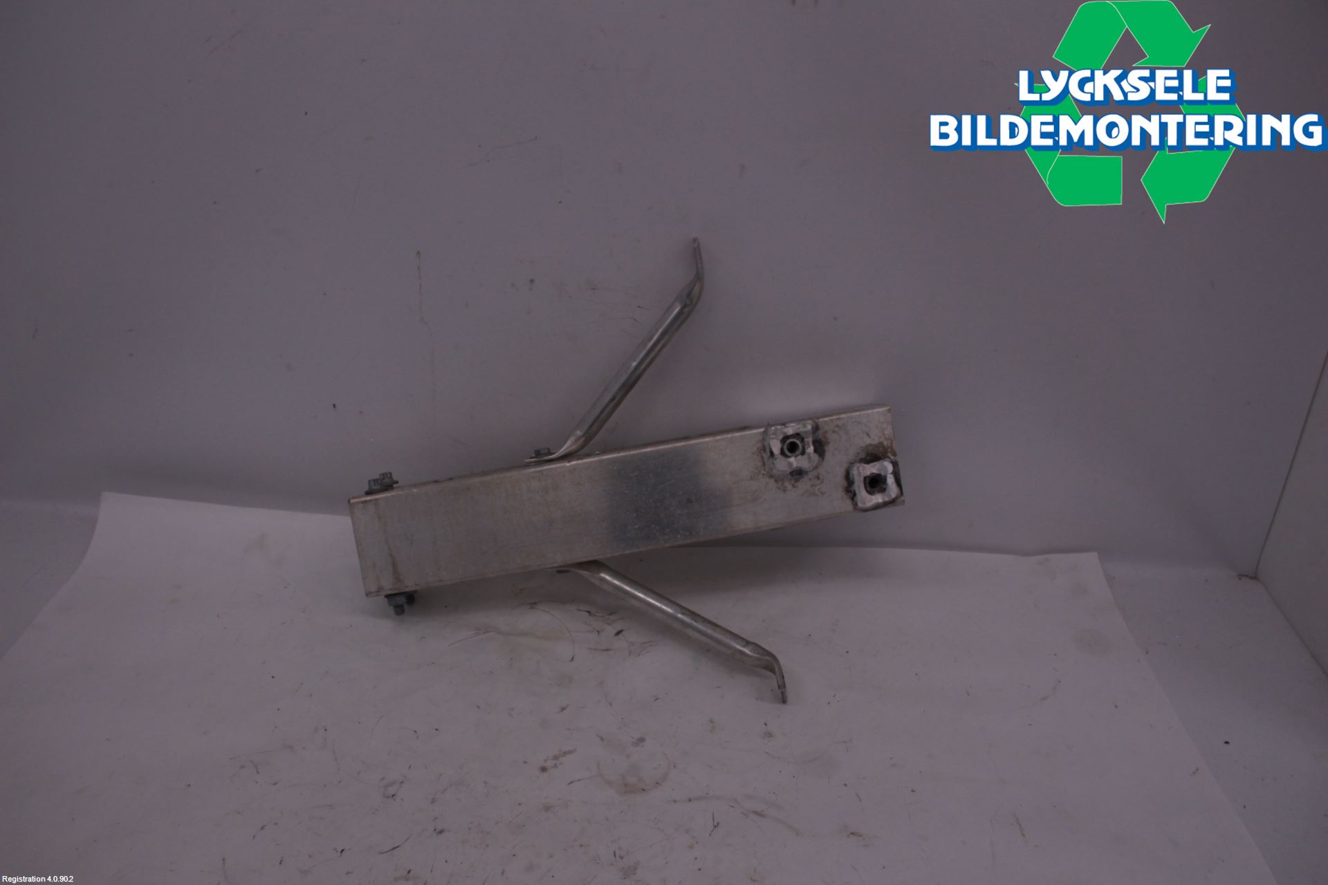 BMW i3 I01 13-22 Stötfångarbärjärn Bak