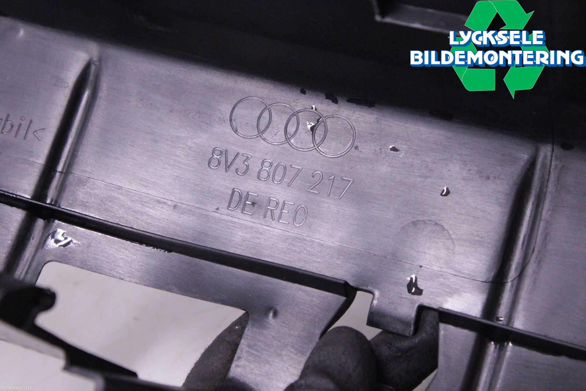 Audi A3/S3 8V 13-20 Stötfångardel Fram Mitt