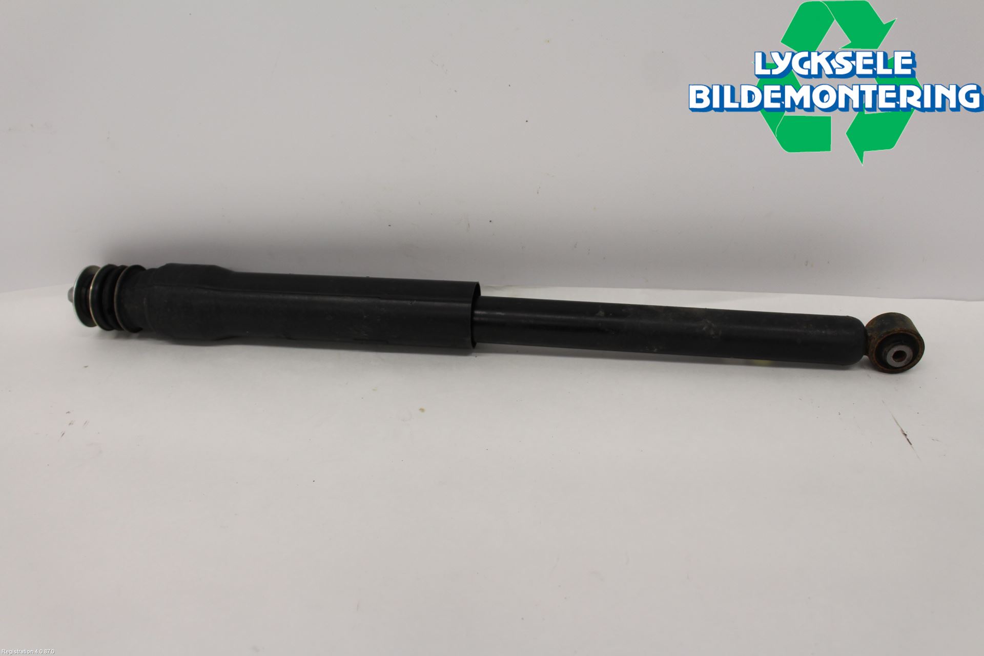Toyota YARIS XP21 20- Stötdämpare Bak