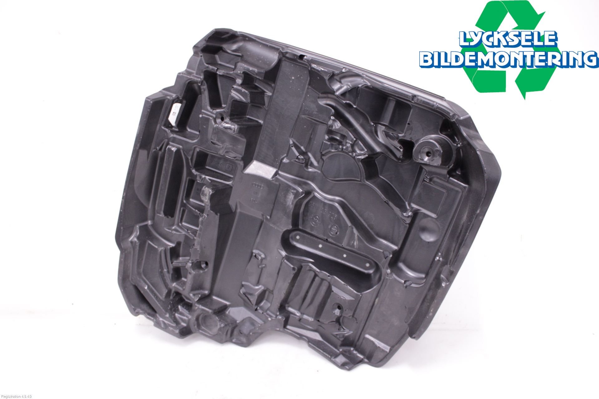 Audi A4/S4 B9 20- Motorkåpa