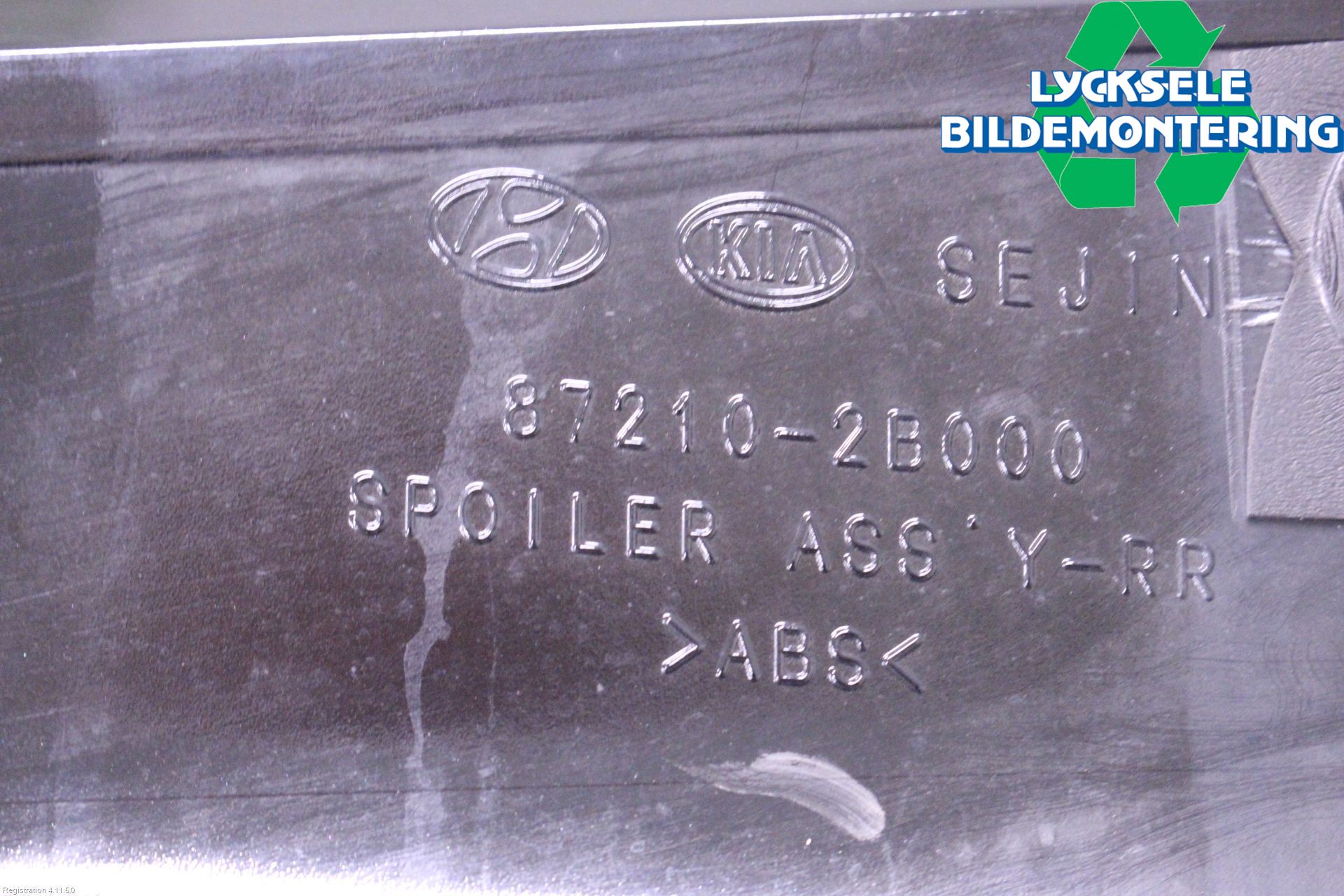 Hyundai SANTA FE  06-12 Spoiler Baklucka