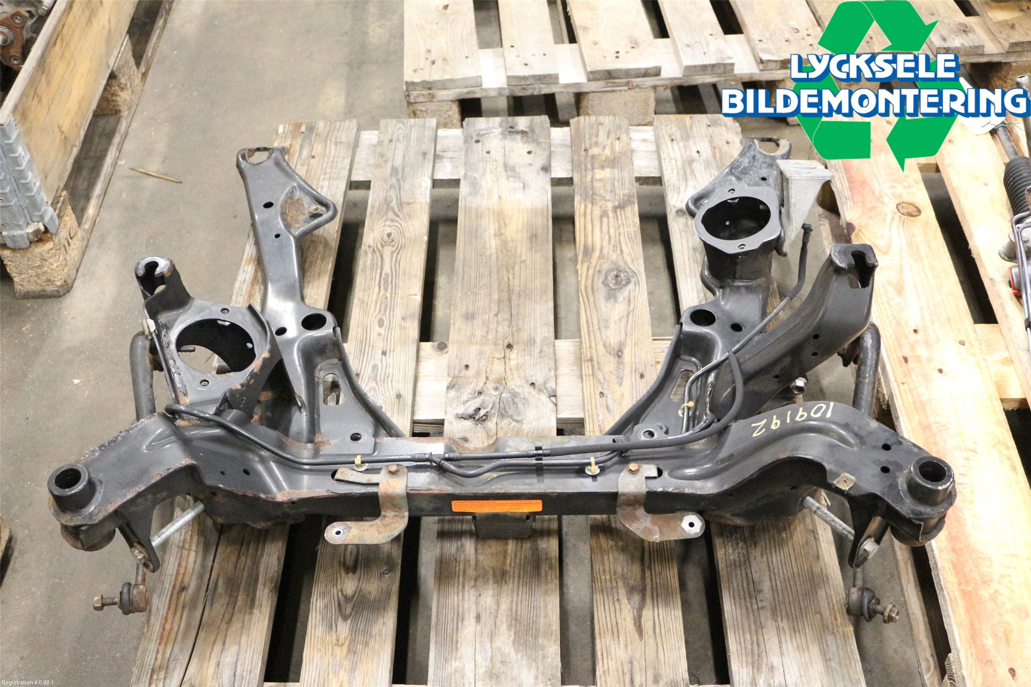 BMW 5 E60/61 Sed/Tou 02-10 Framvagnsbalk