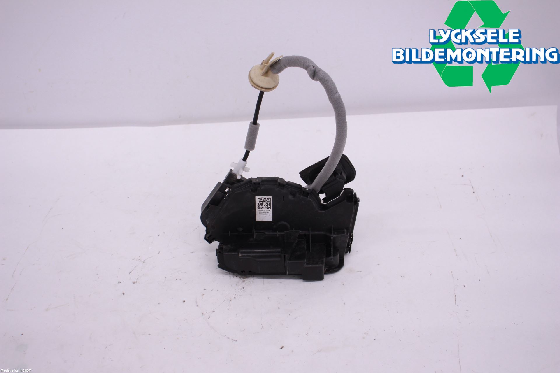 Volkswagen VW PASSAT 20-24 Låskista-Dörrlås
