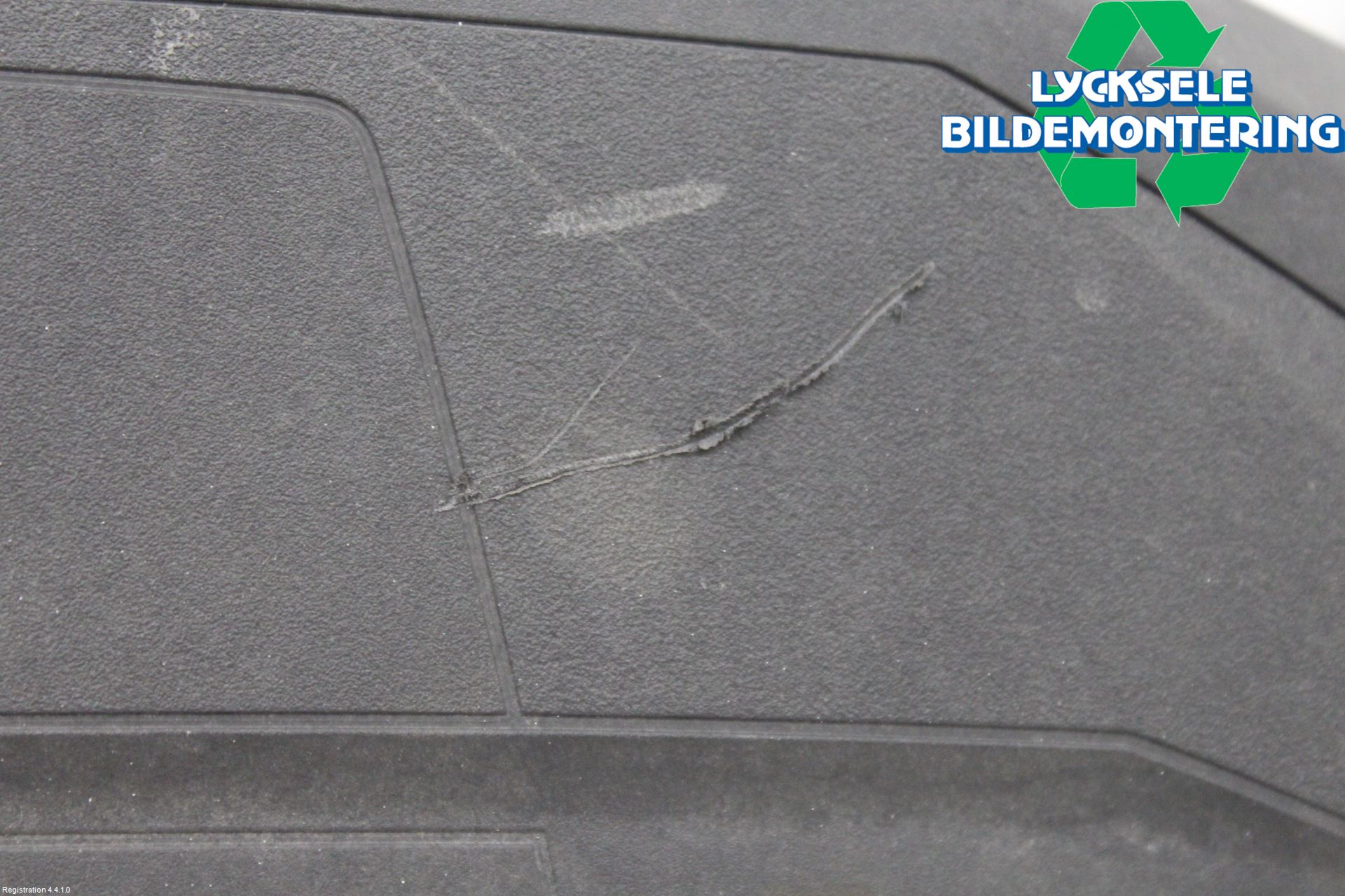 Volkswagen VW GOLF / E-GOLF VIII 20- Motorkåpa