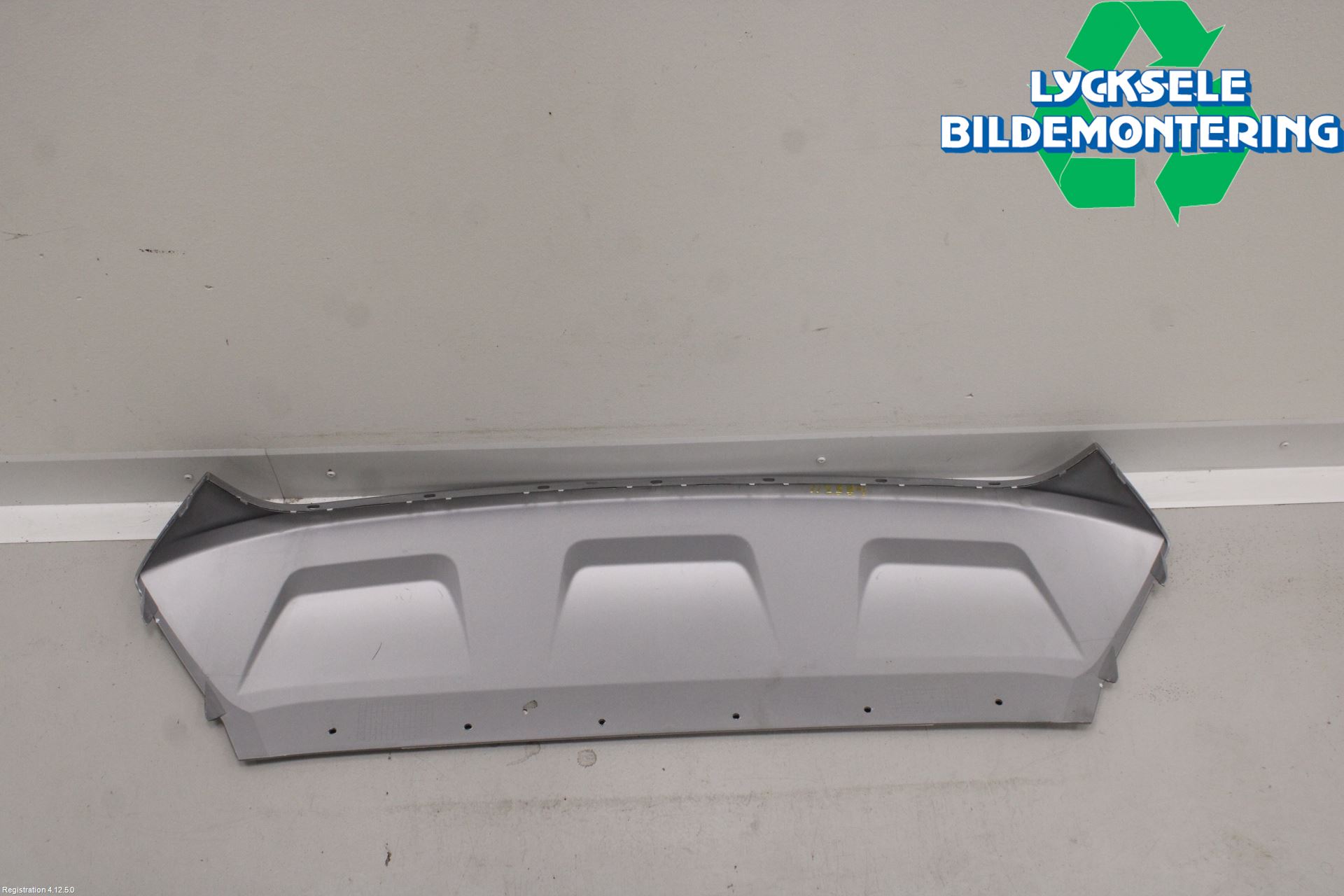 Ford KUGA 17-19 Stötfångardel Fram Mitt