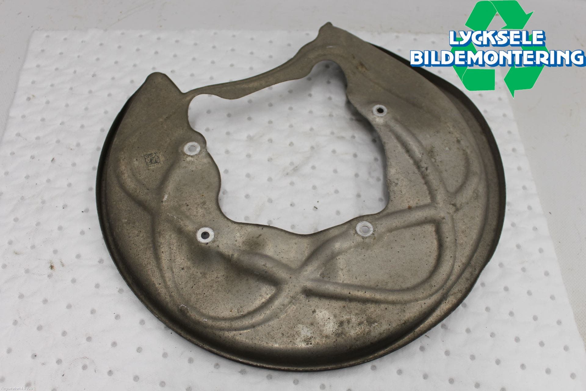 Audi A6 F2/C8 19- Bromssköld Bak