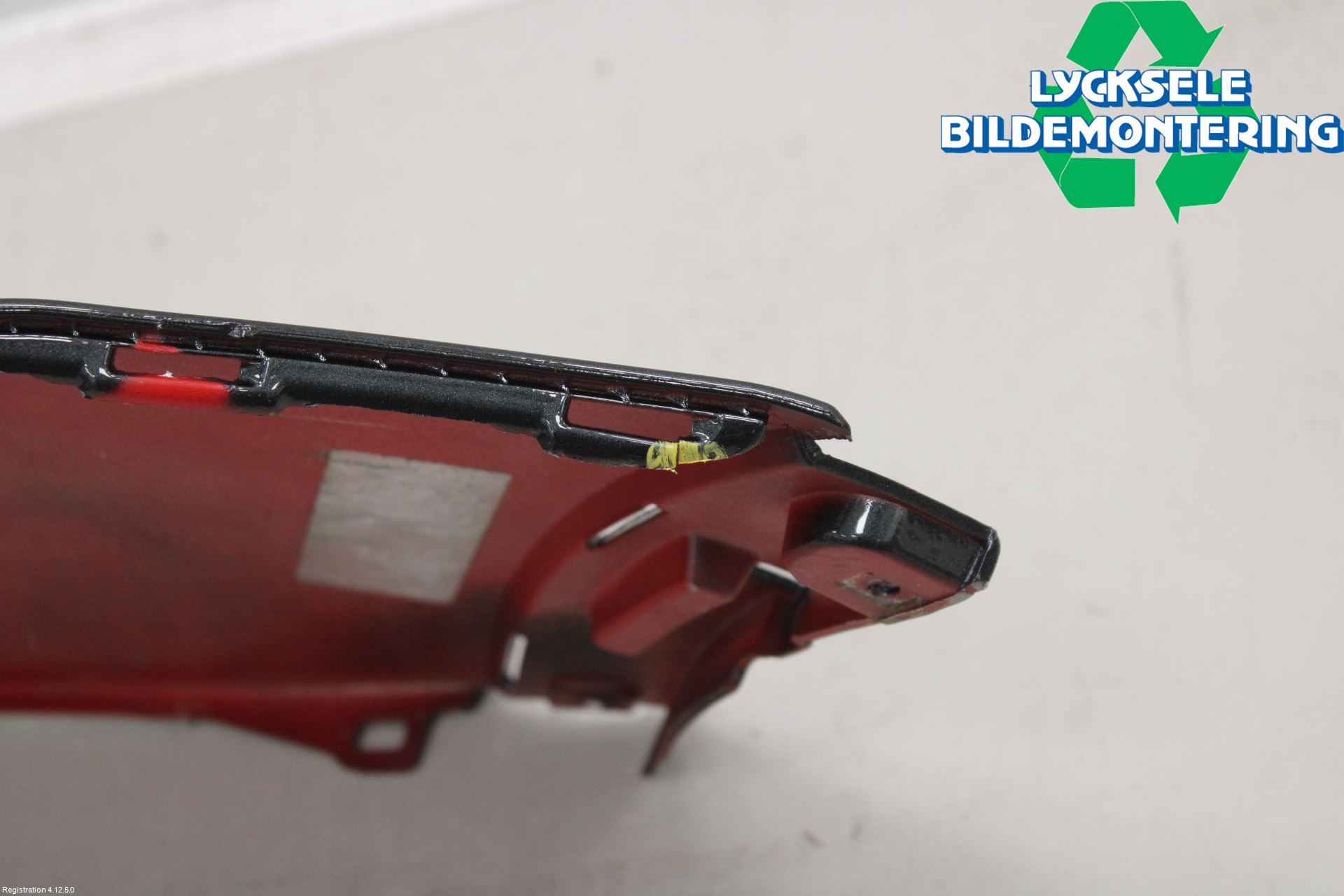 Ford KUGA 13-16 Stötfångardel Bak Vä