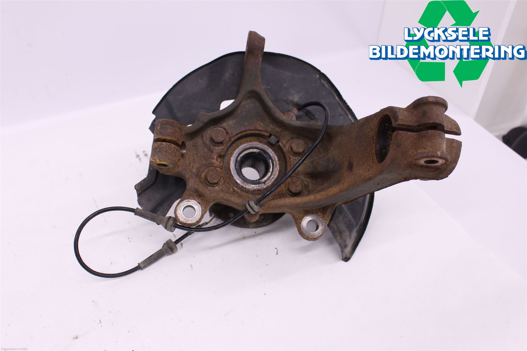 Nissan QASHQAI 17-21 Styrspindel Lagerhus Vä