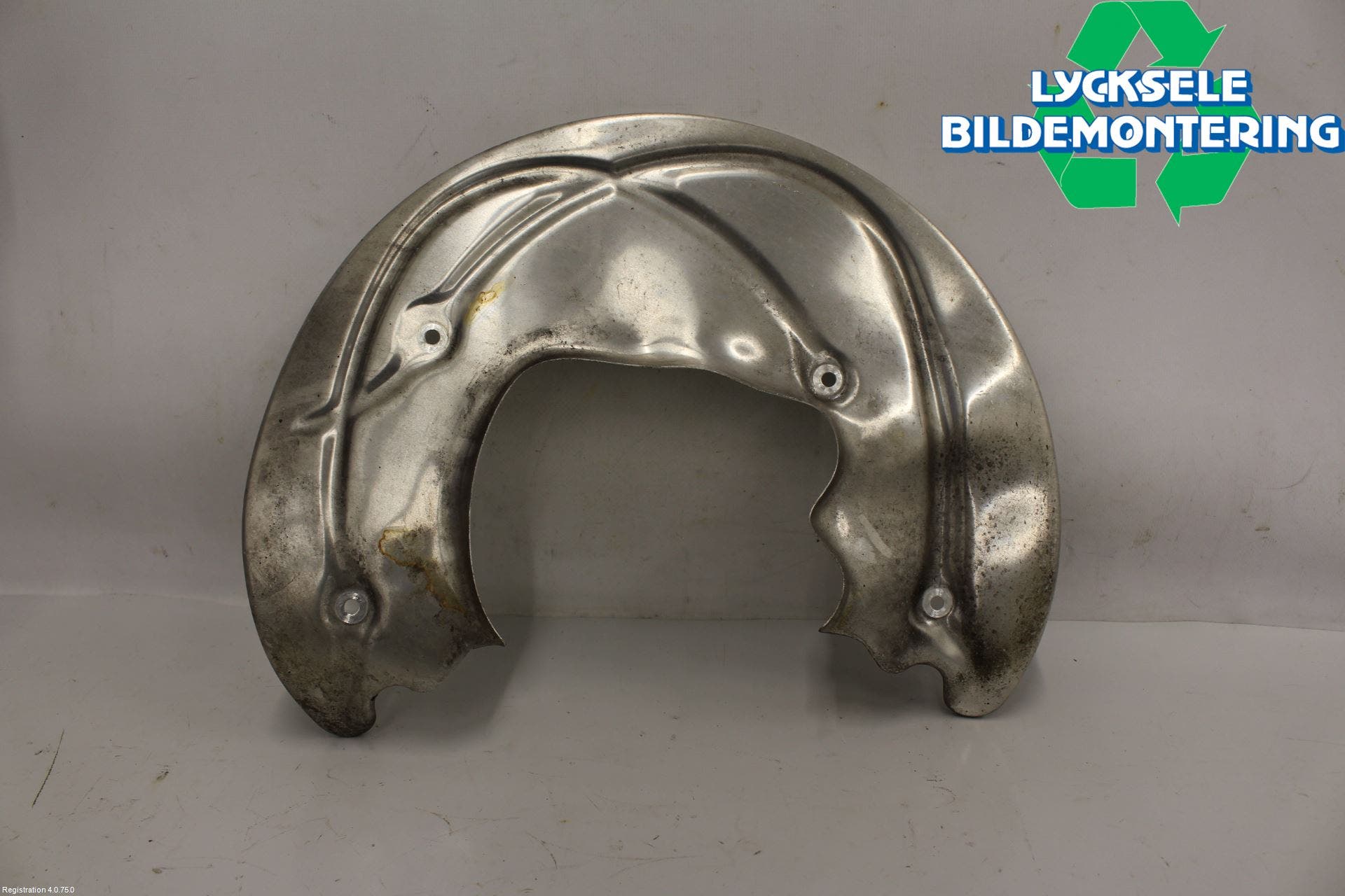 Audi A5 17- Bromssköld Fram