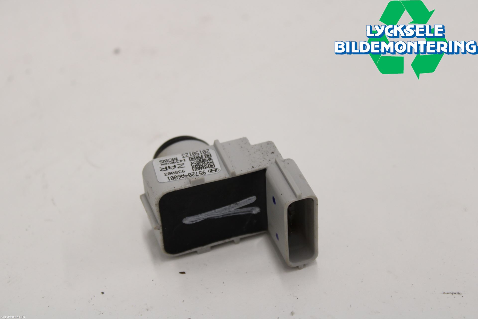 Hyundai i30 GD 13-17 Parkeringshjälp Frontsensor